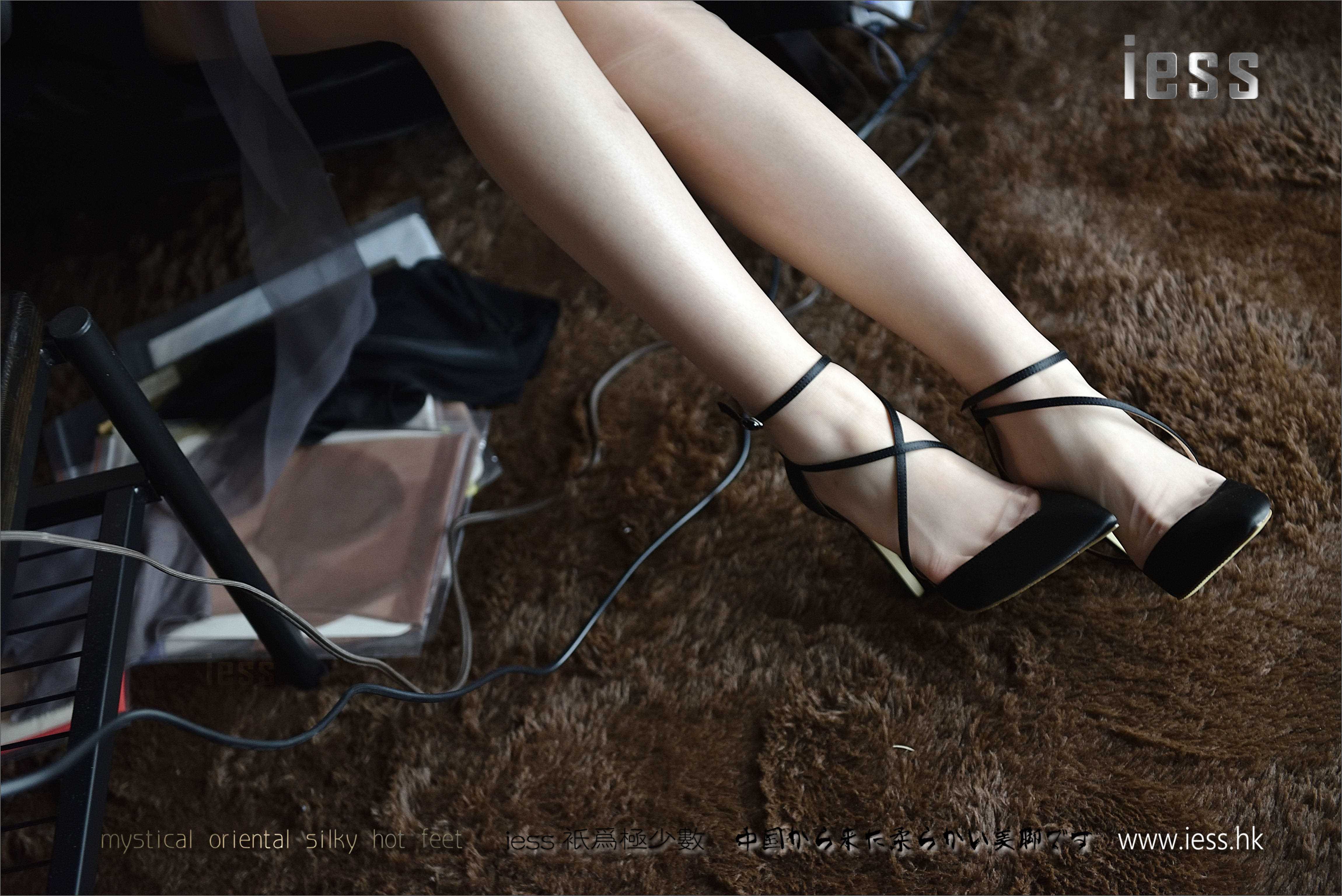 China Beauty Legs and feet 188