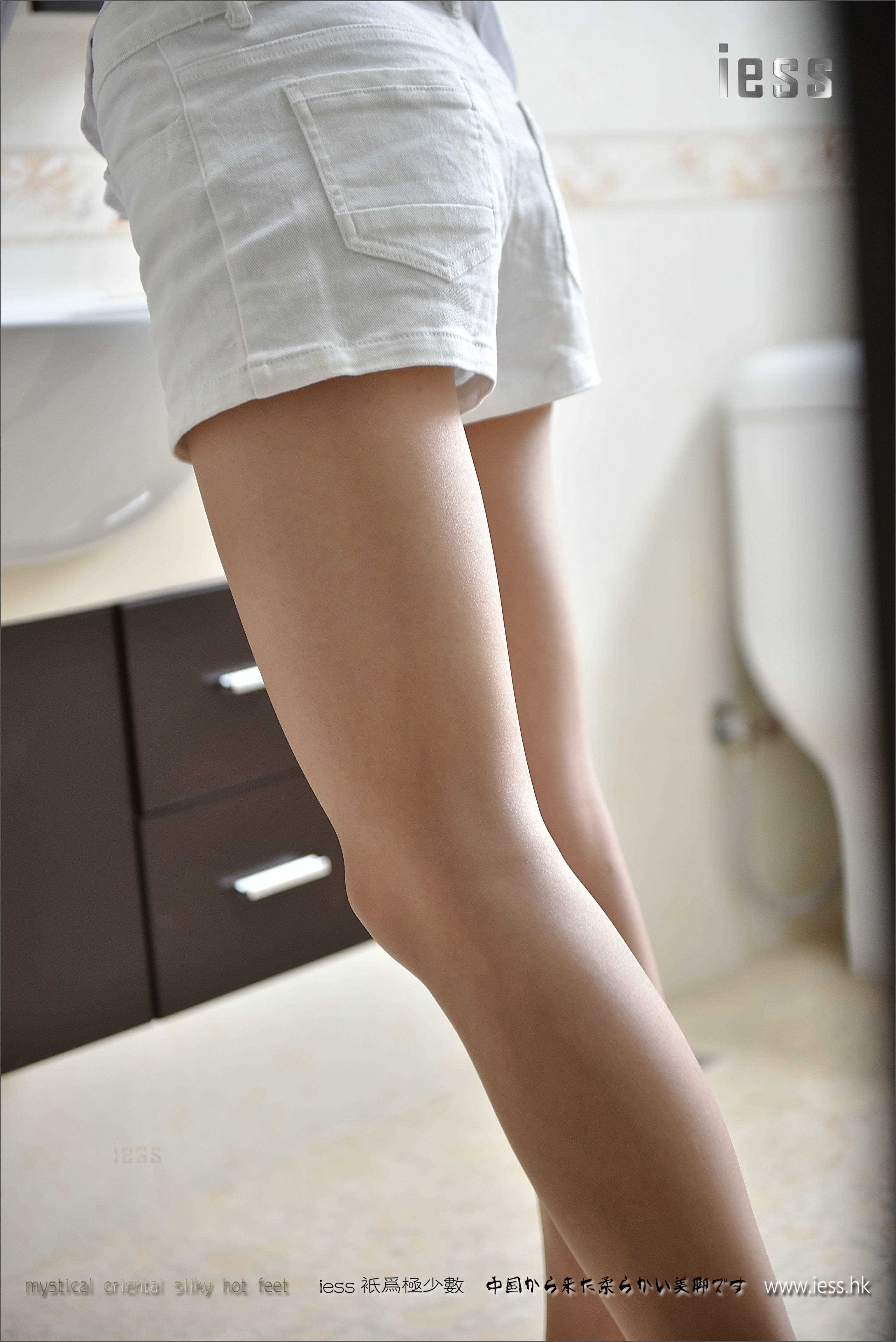 China Beauty Legs and feet 194