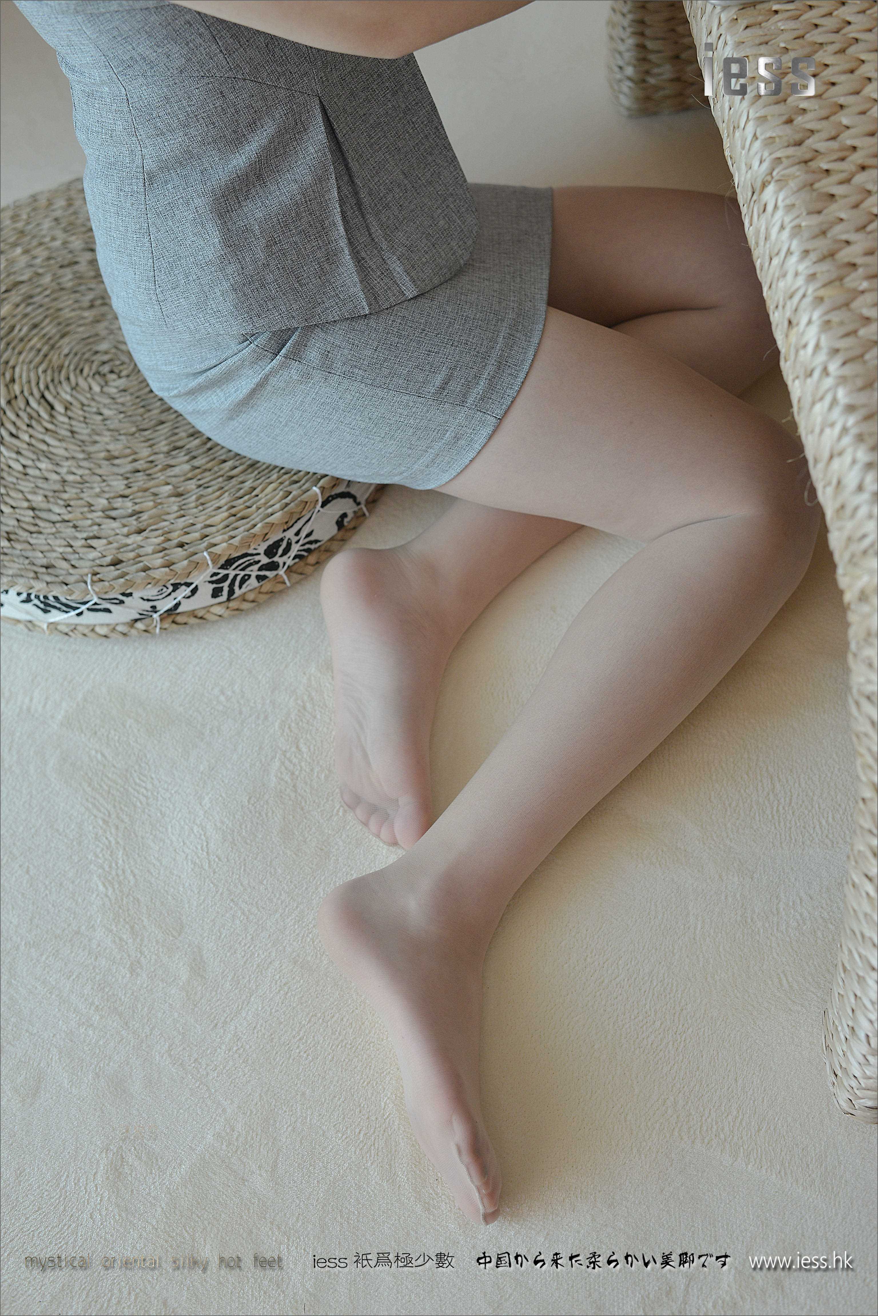 China Beauty Legs and feet 195