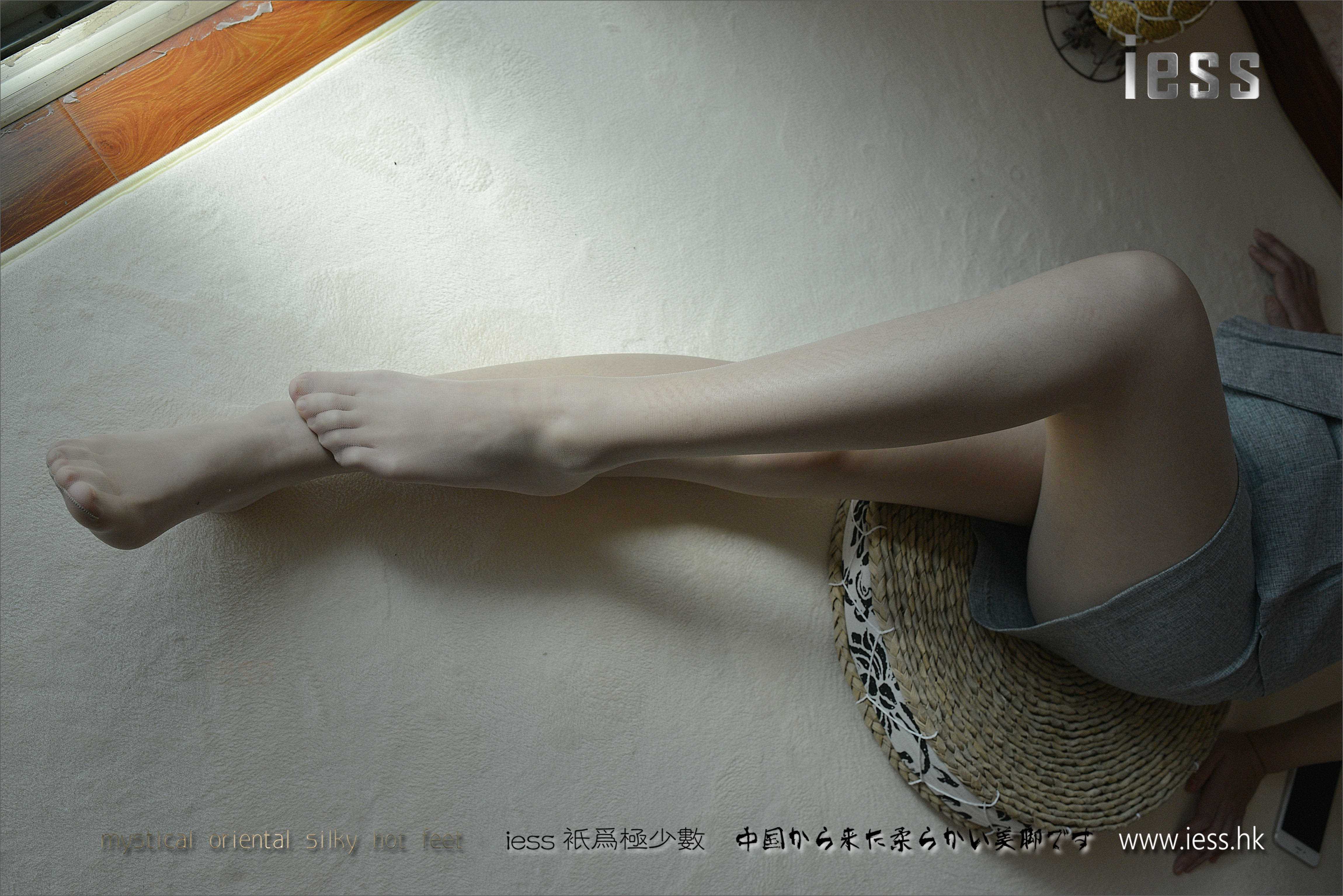 China Beauty Legs and feet 195