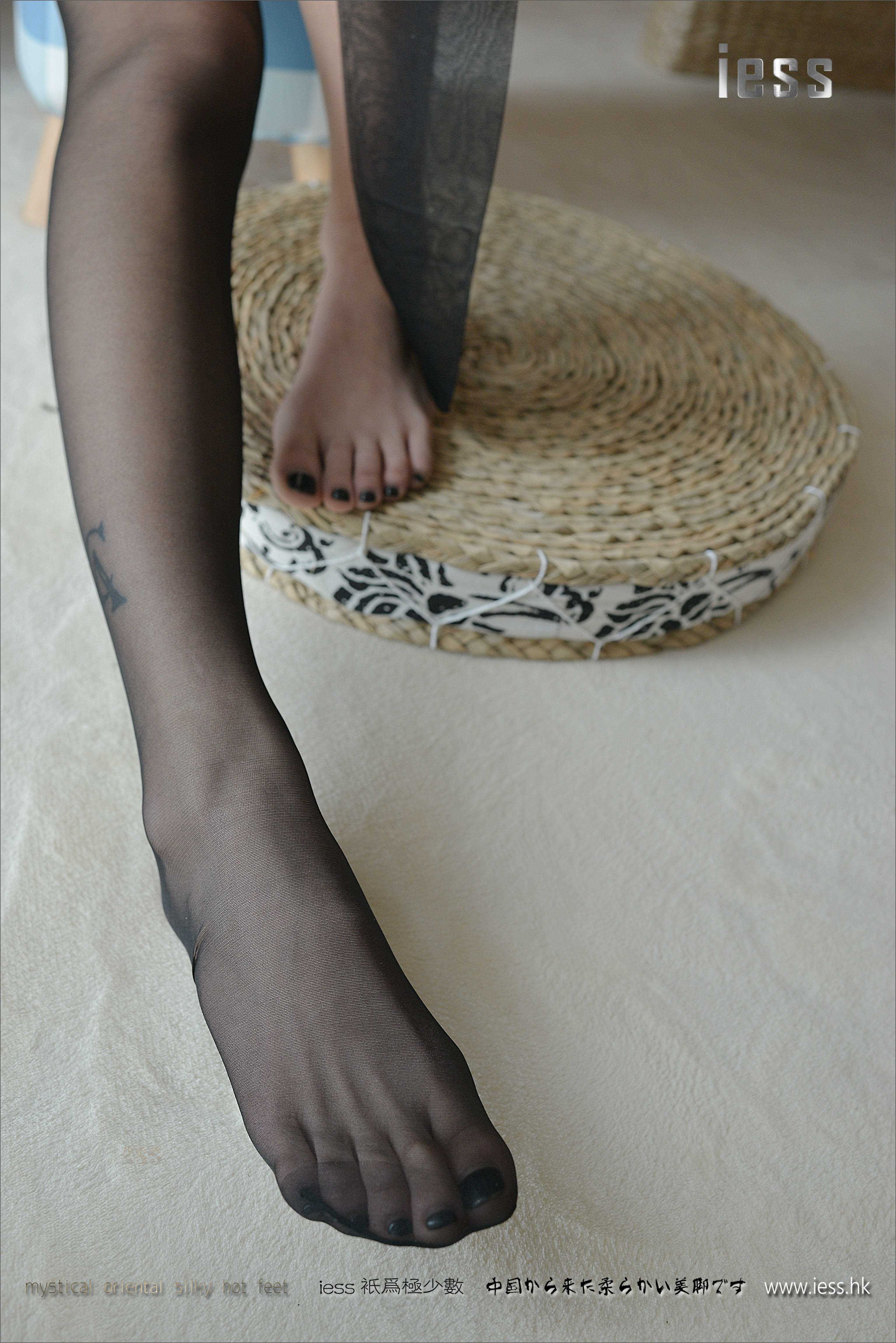 China Beauty Legs and feet 197