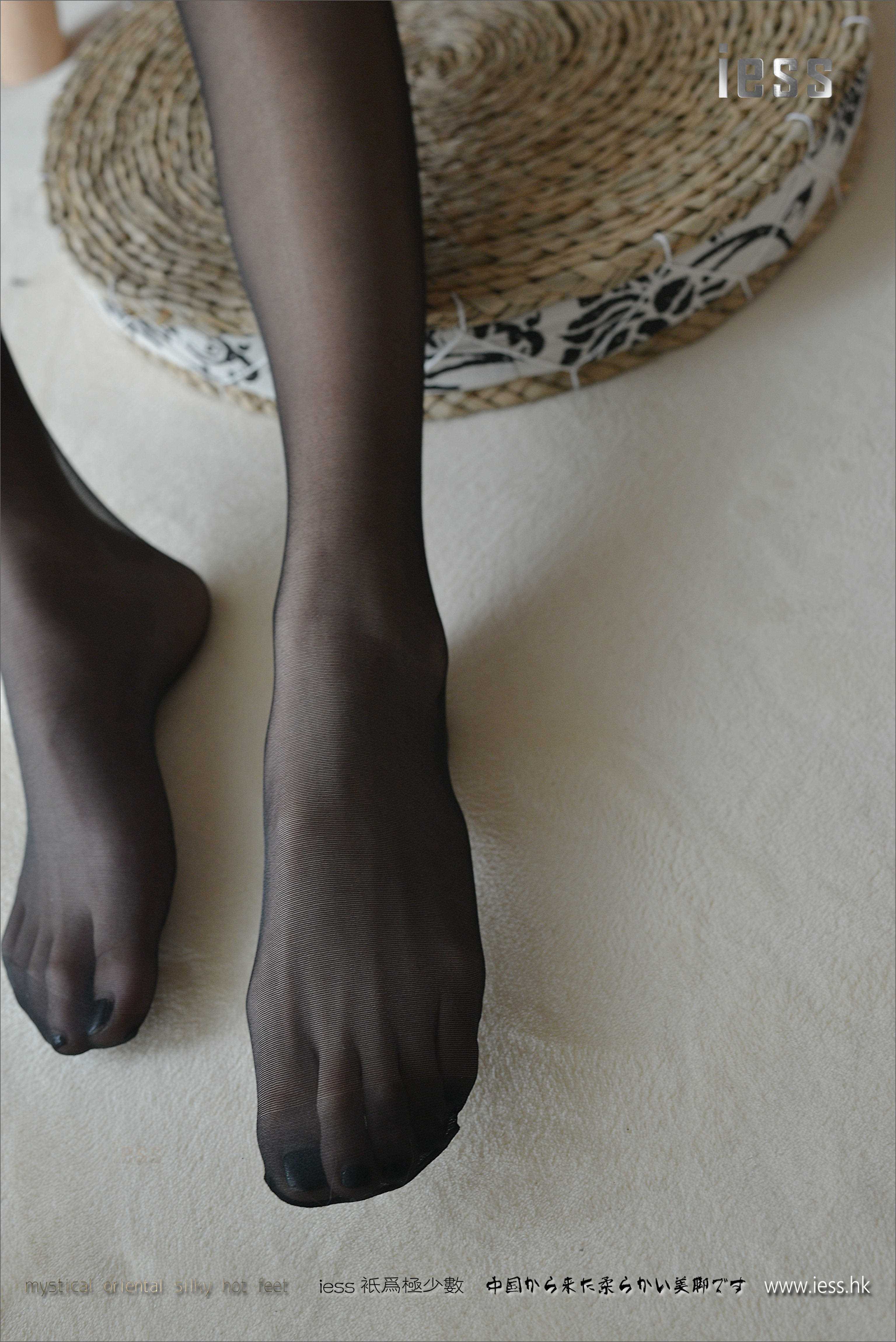 China Beauty Legs and feet 197