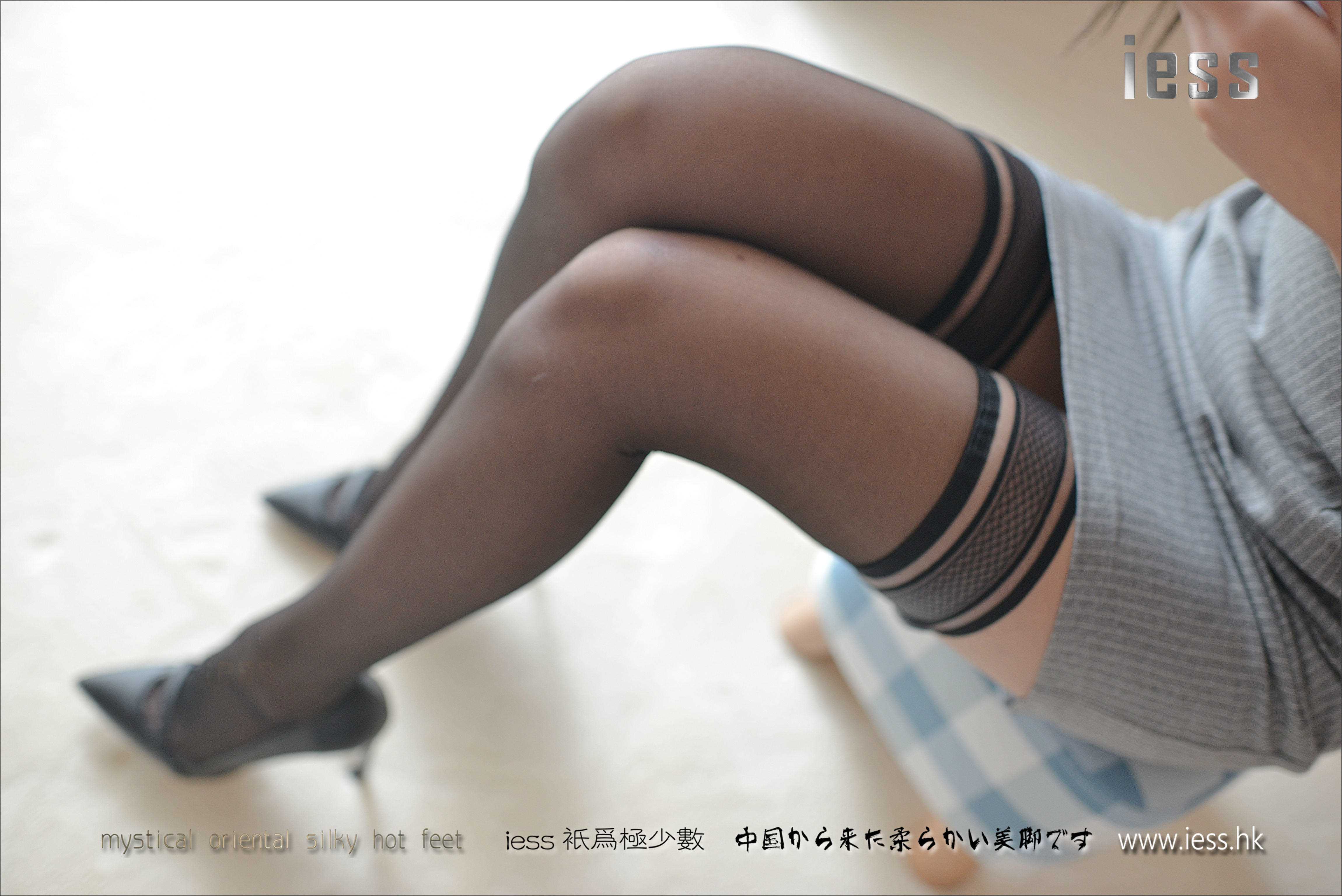 China Beauty Legs and feet 197