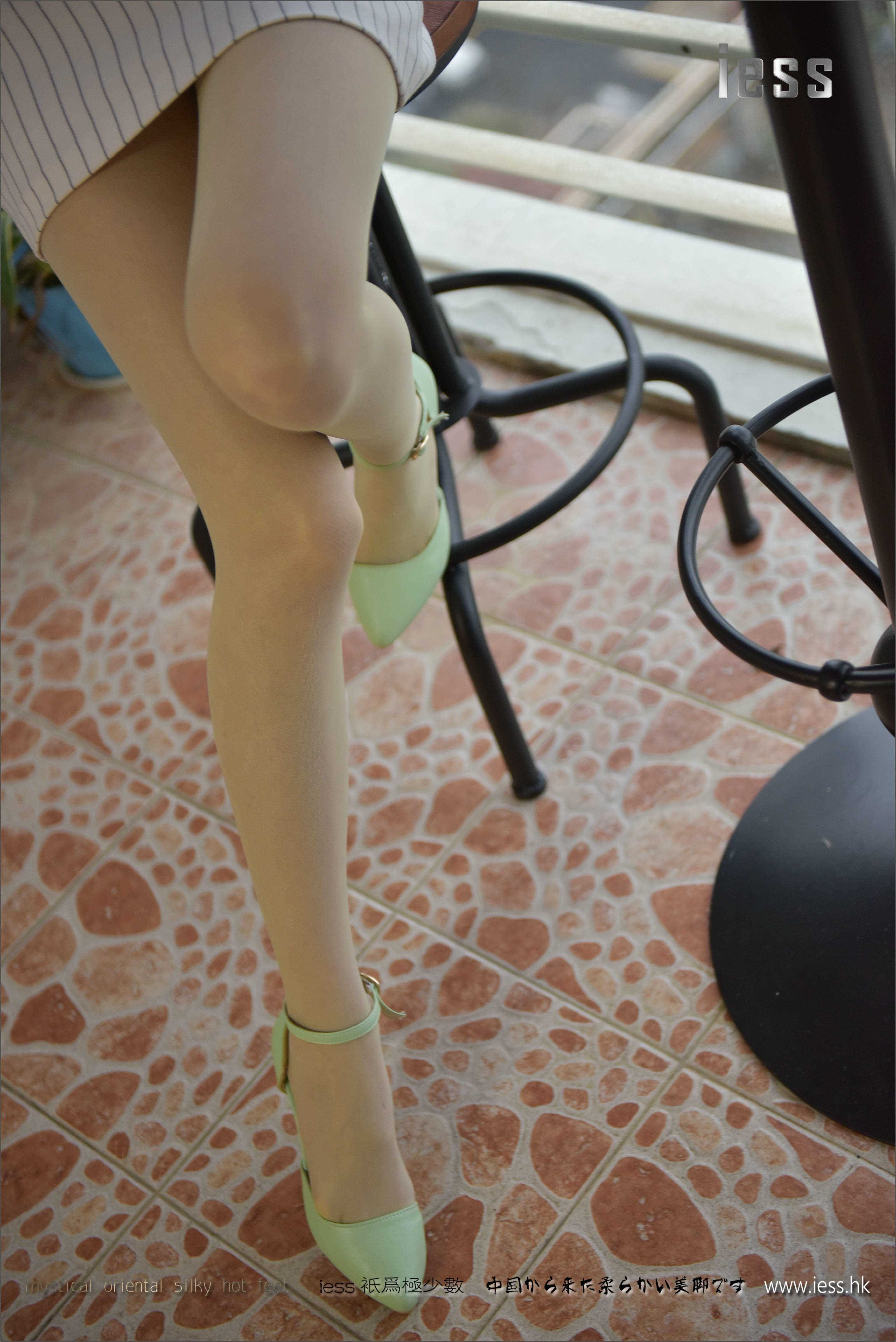 China Beauty Legs and feet 201