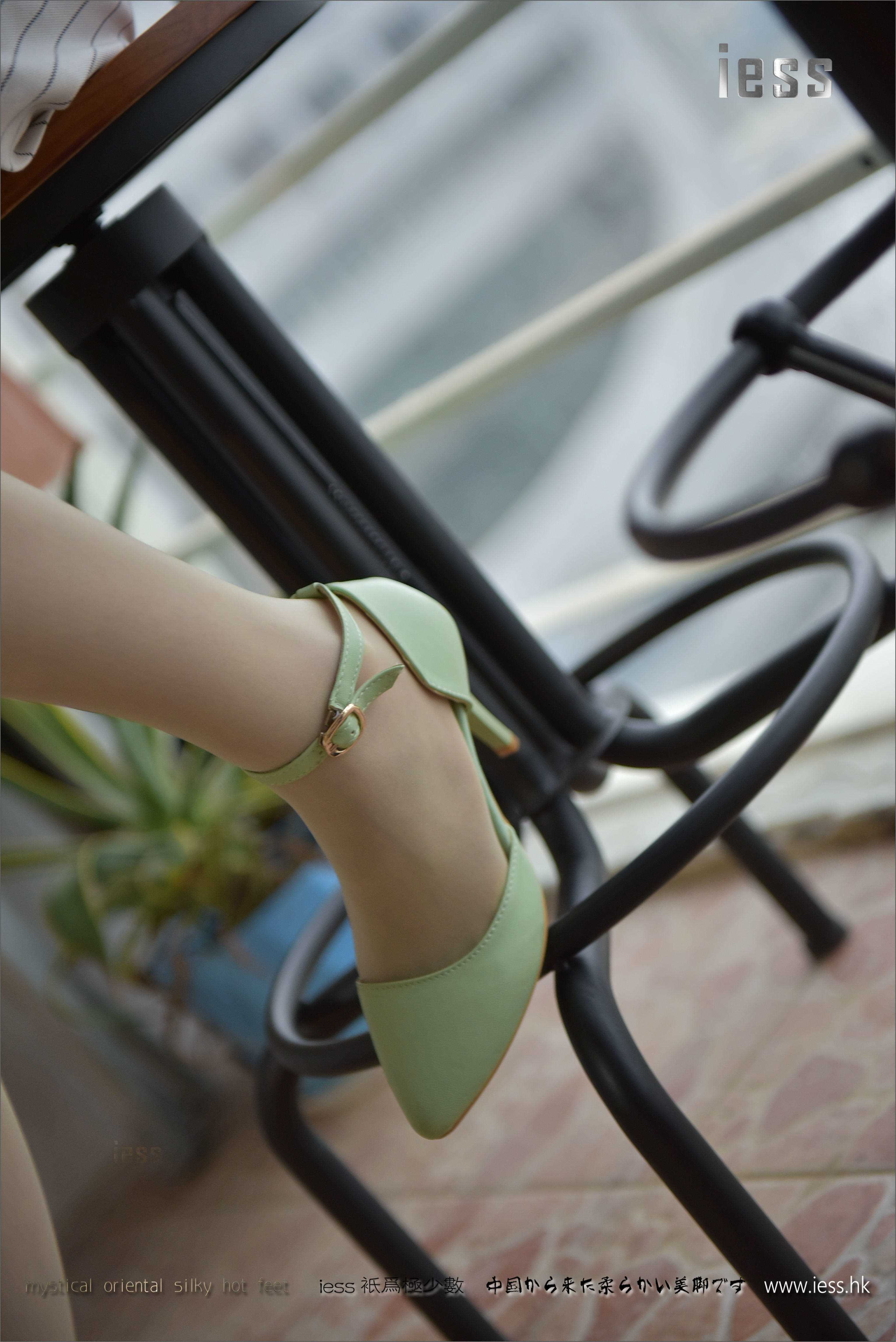 China Beauty Legs and feet 201