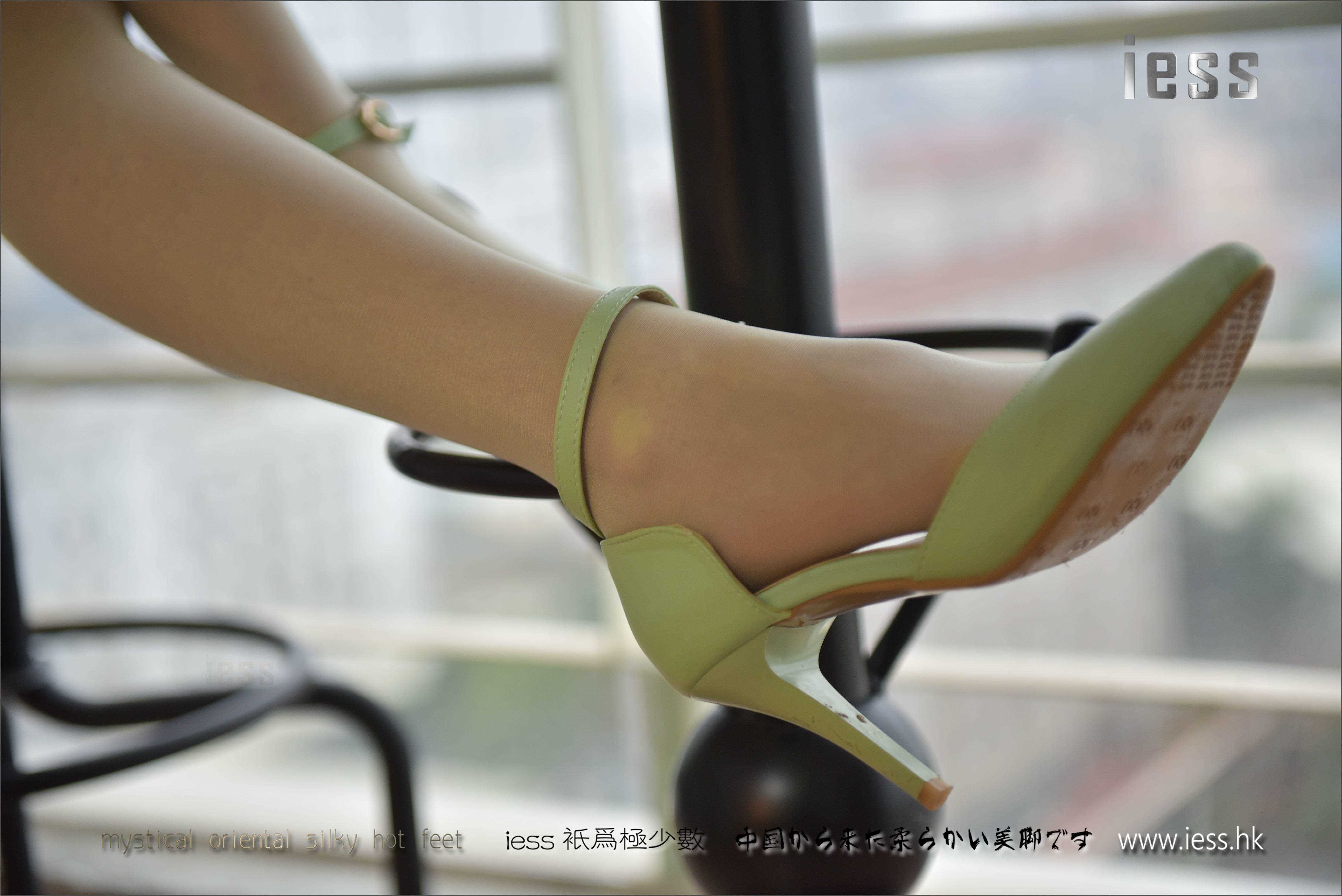 China Beauty Legs and feet 201