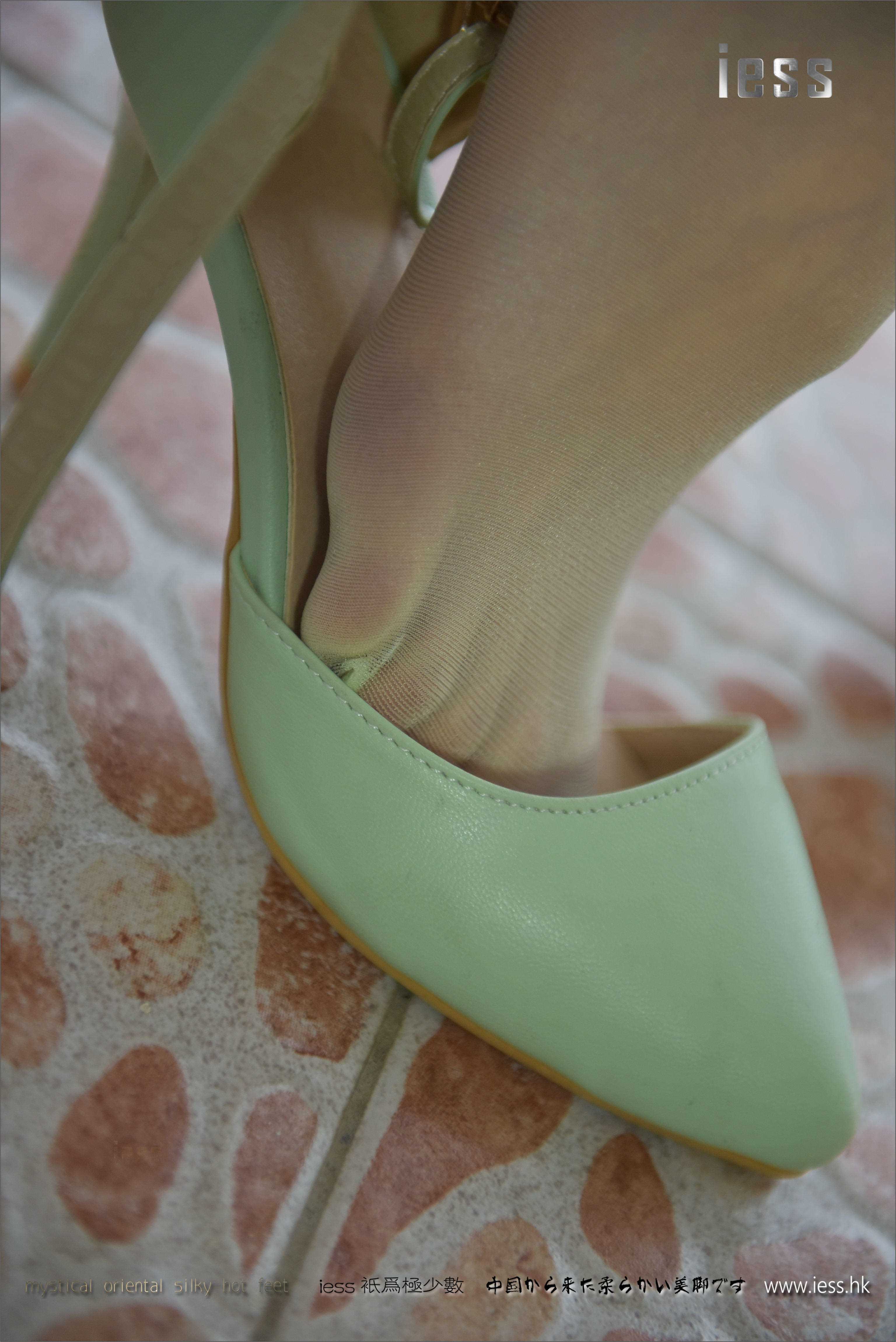 China Beauty Legs and feet 201