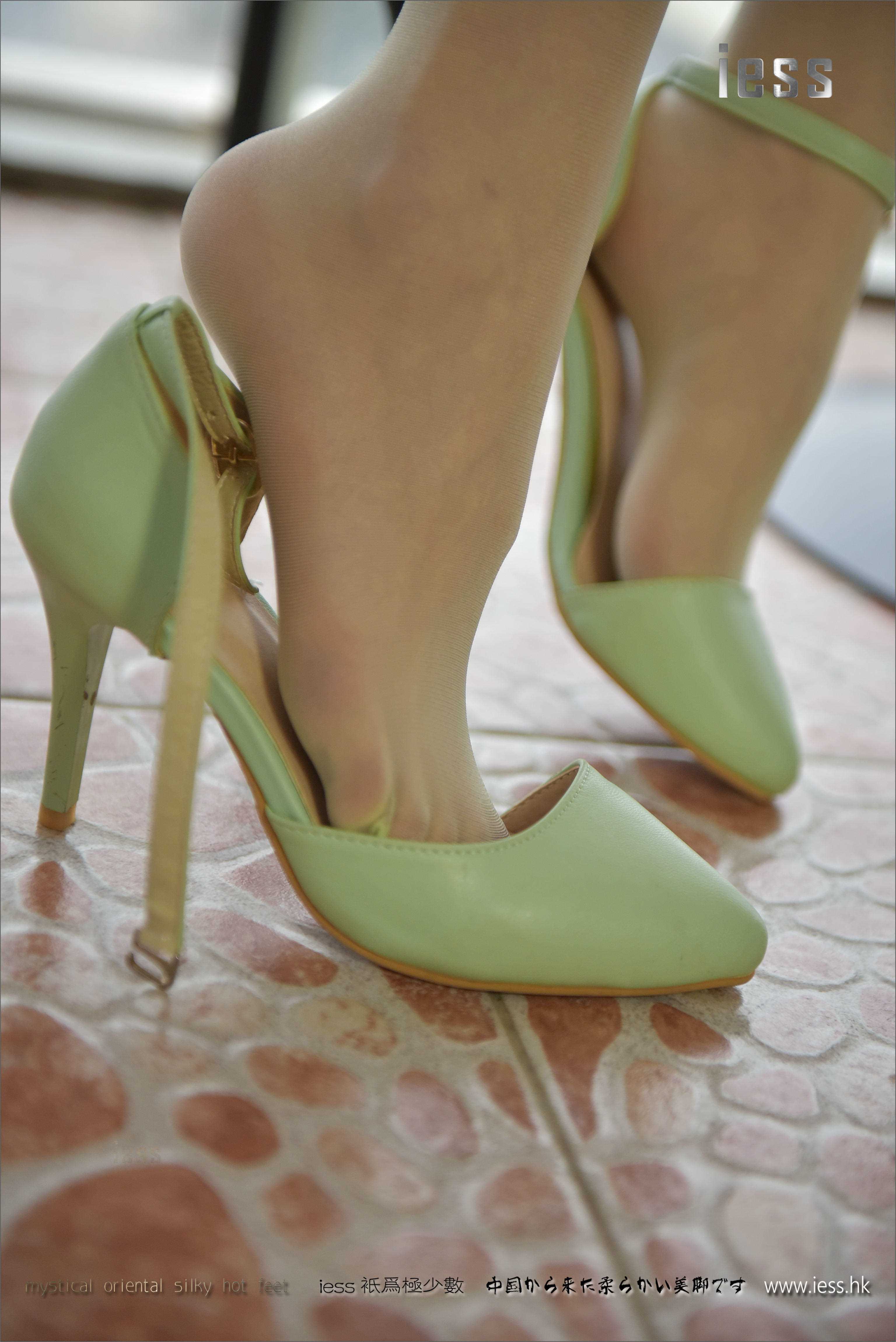 China Beauty Legs and feet 201