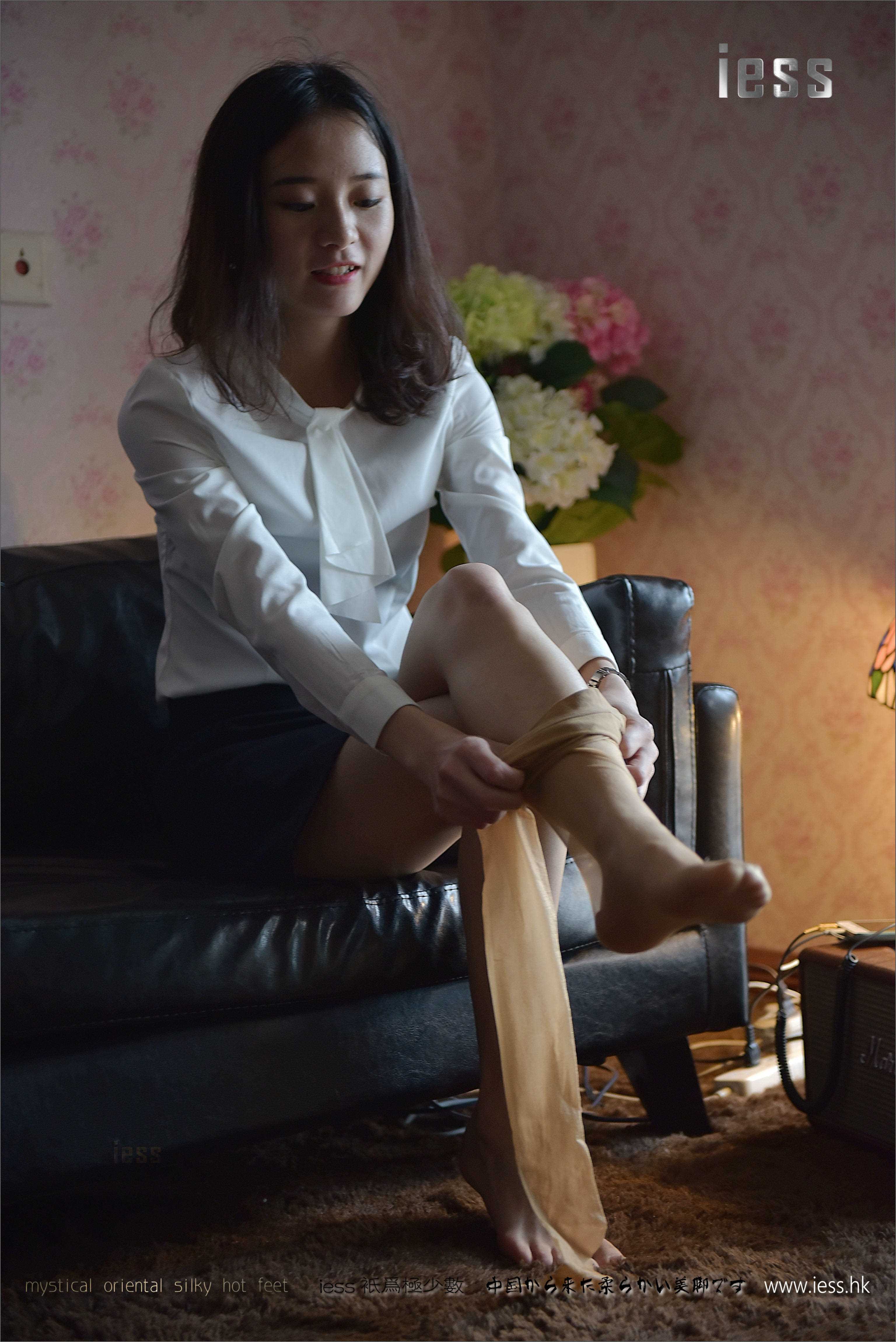 China Beauty Legs and feet 202