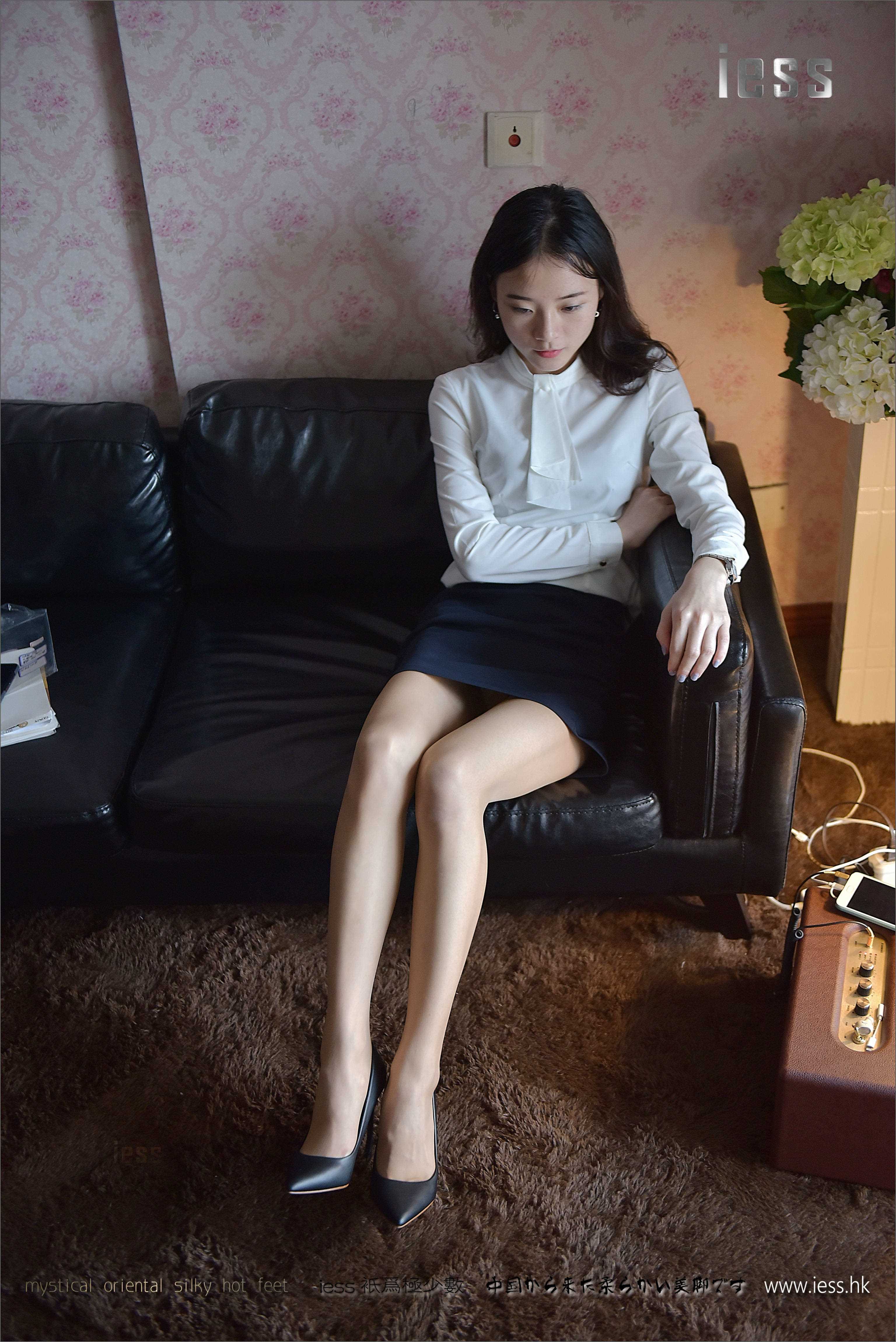 China Beauty Legs and feet 202