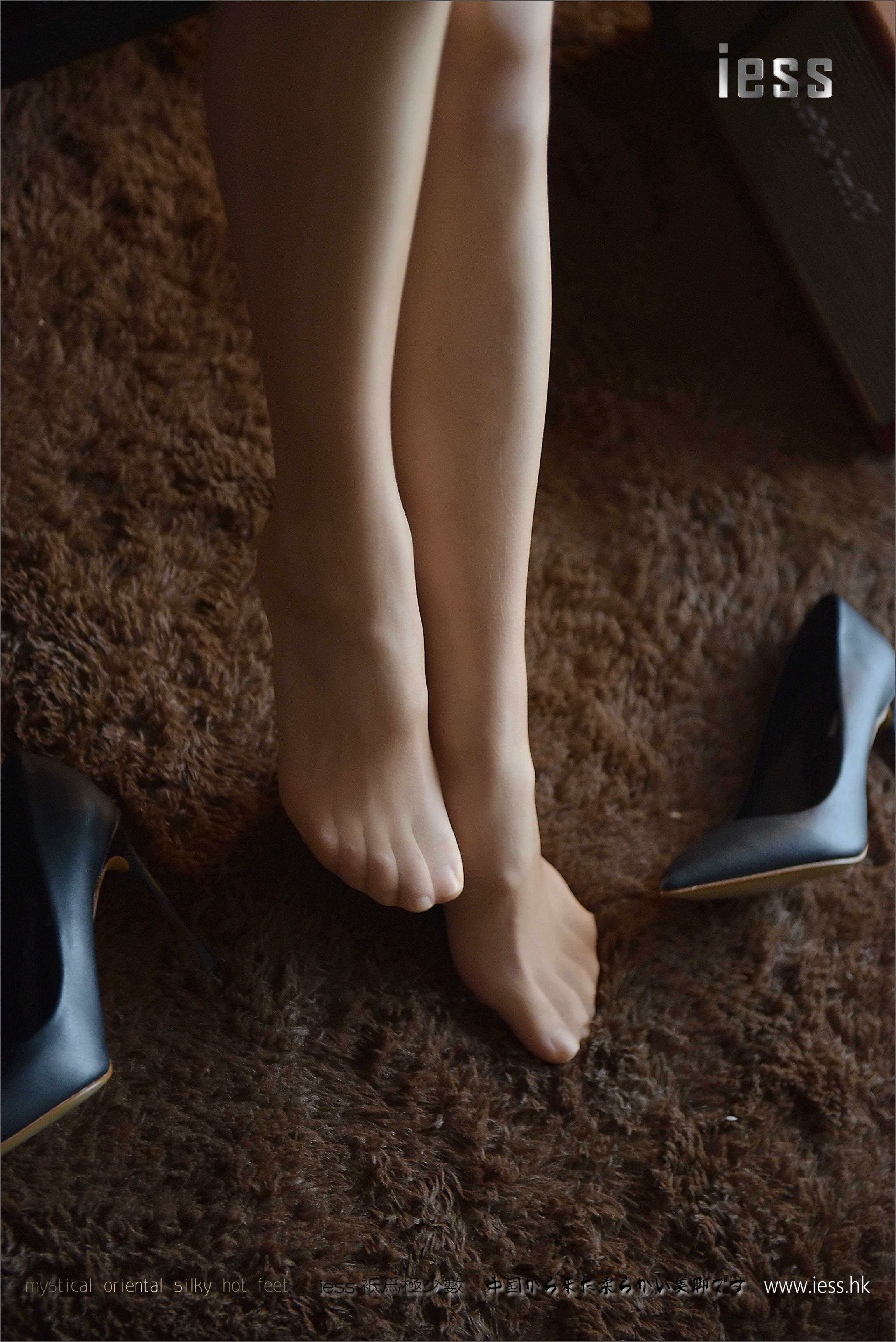 China Beauty Legs and feet 202