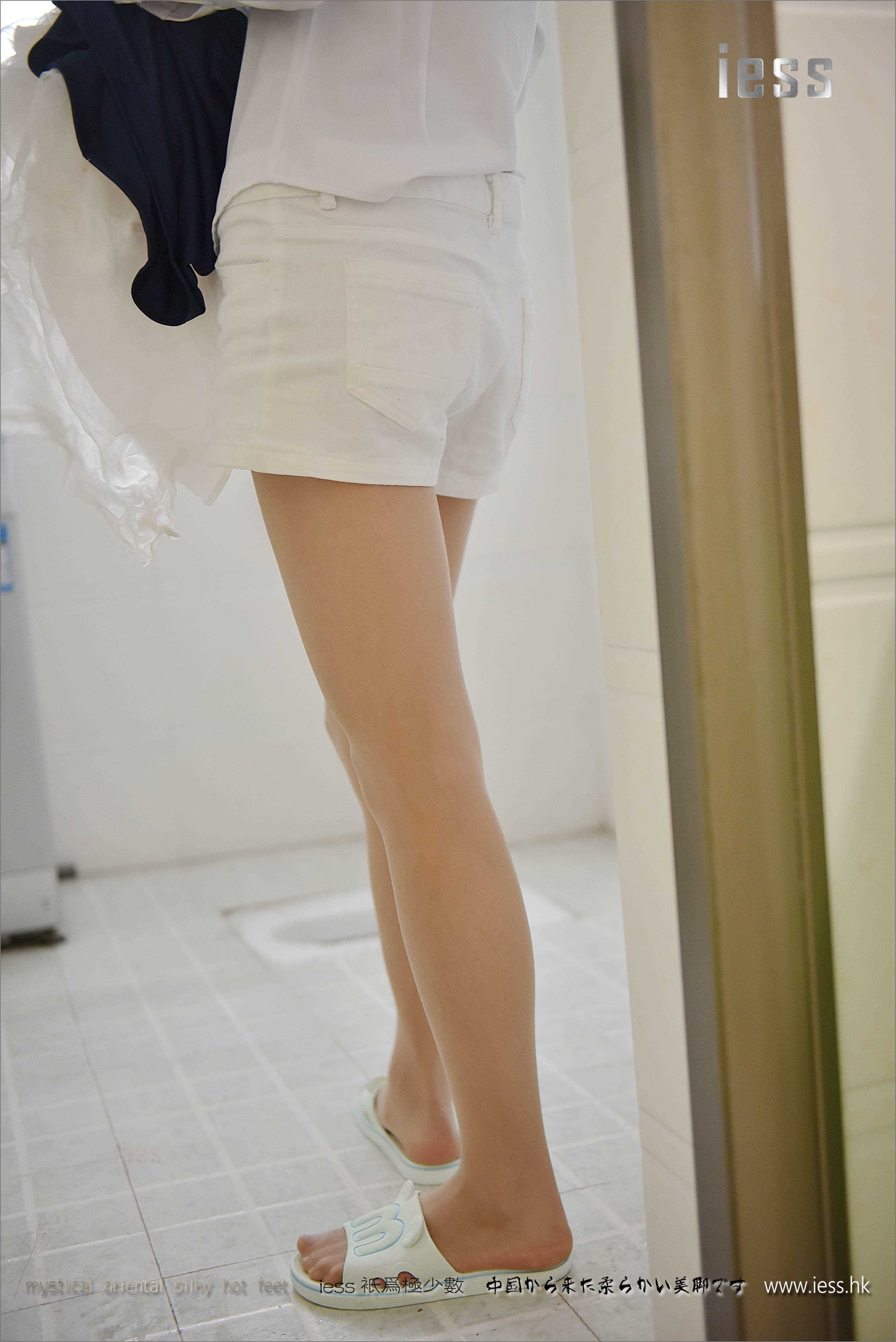 China Beauty Legs and feet 203