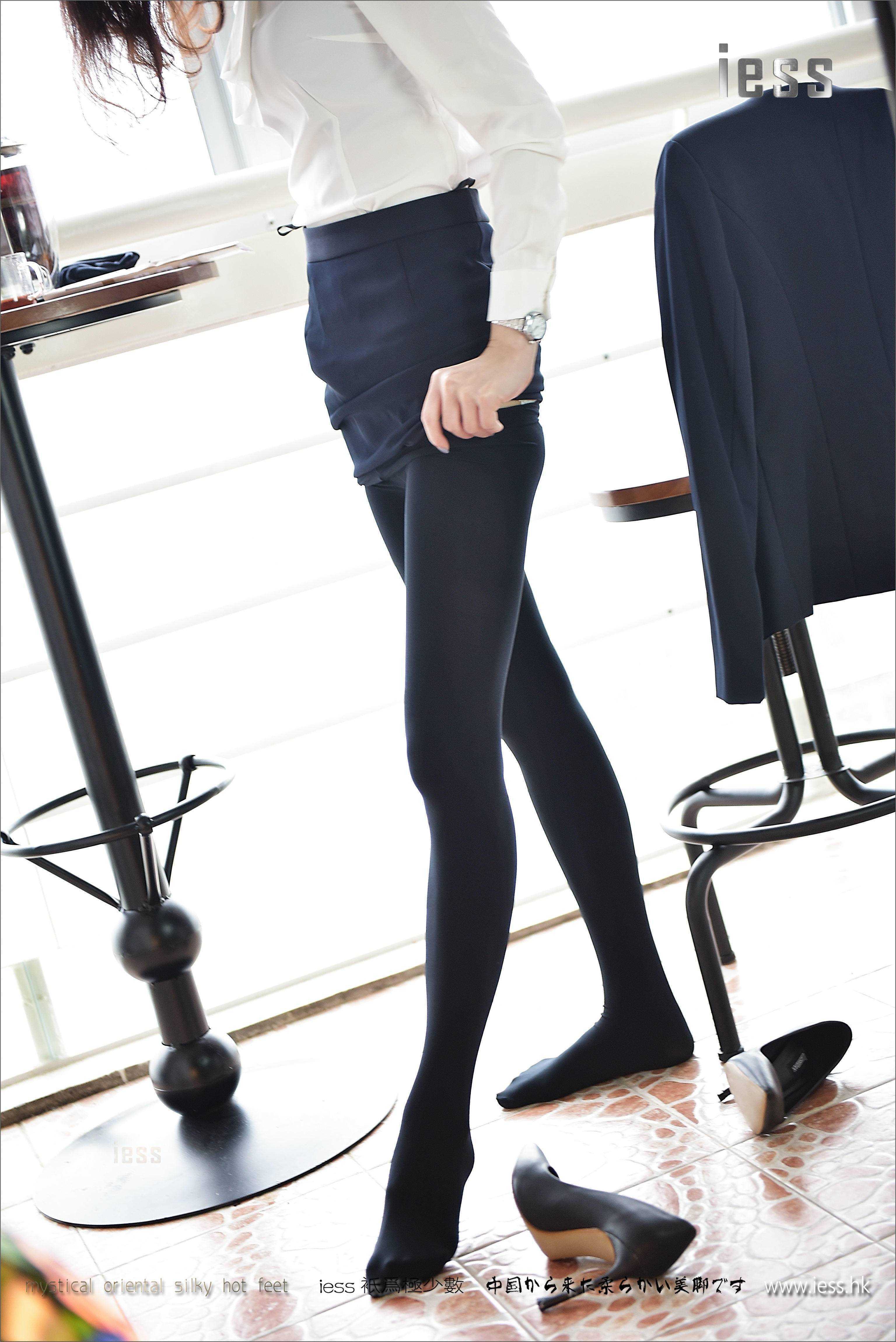 China Beauty Legs and feet 205