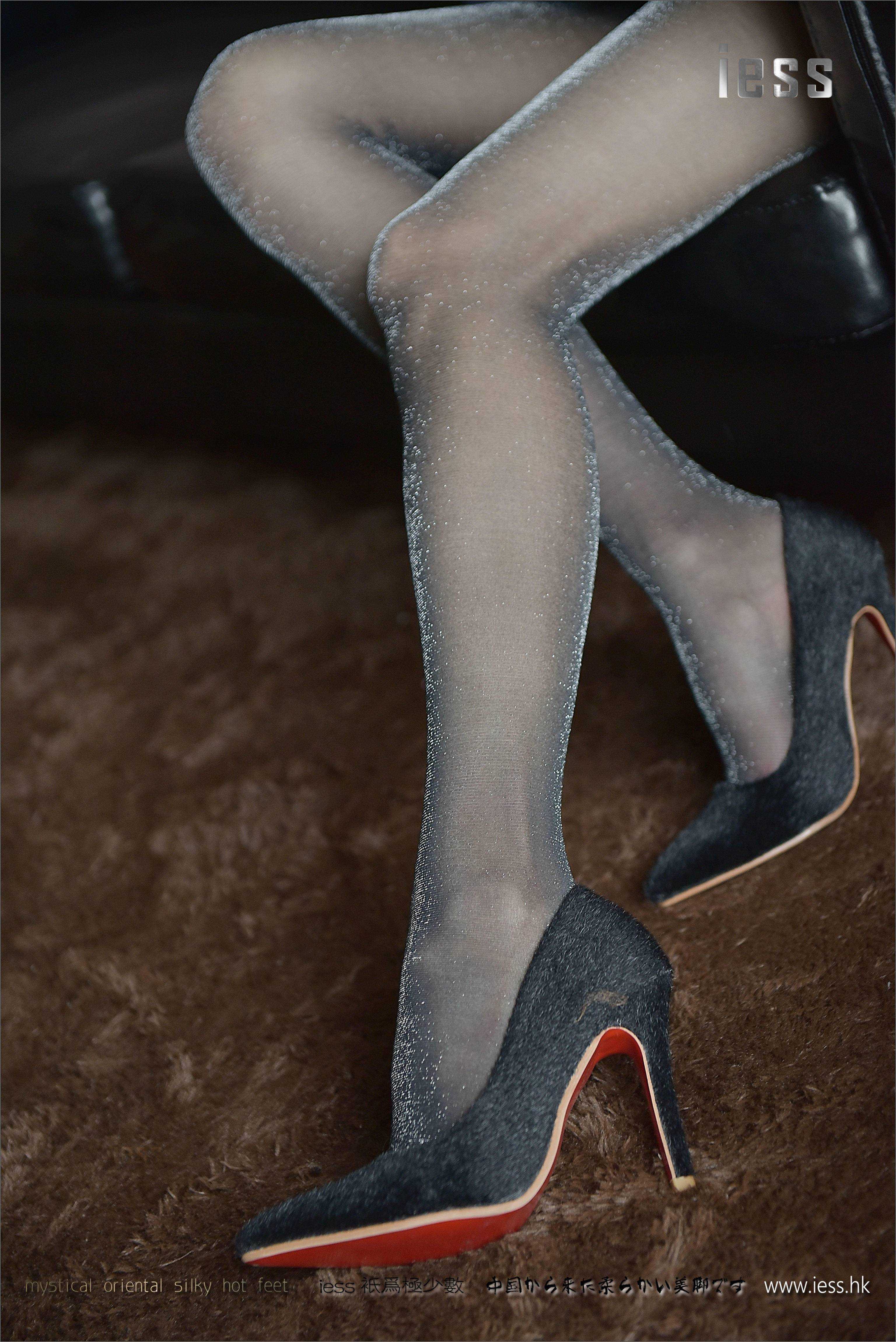 China Beauty Legs and feet 210