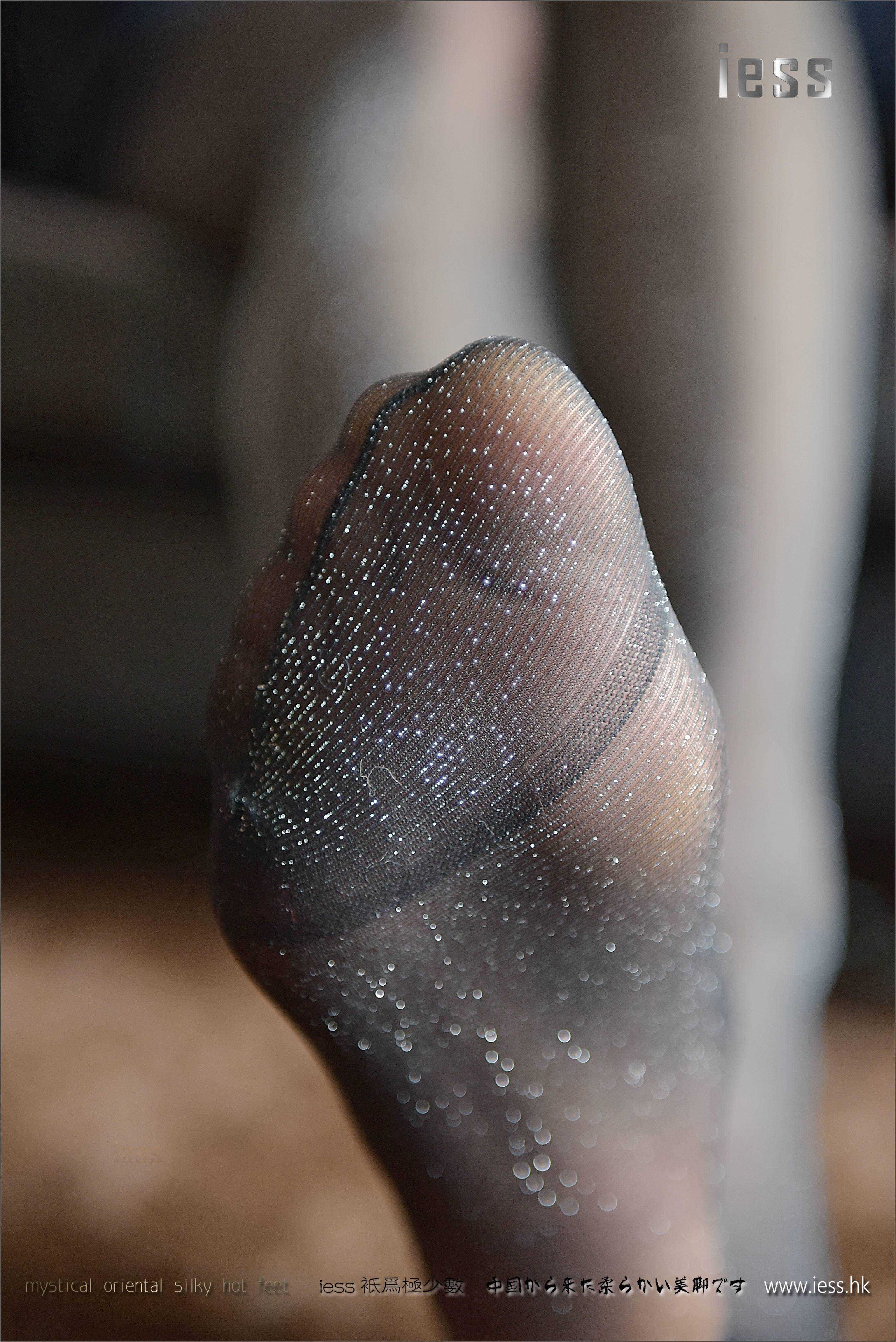 China Beauty Legs and feet 210