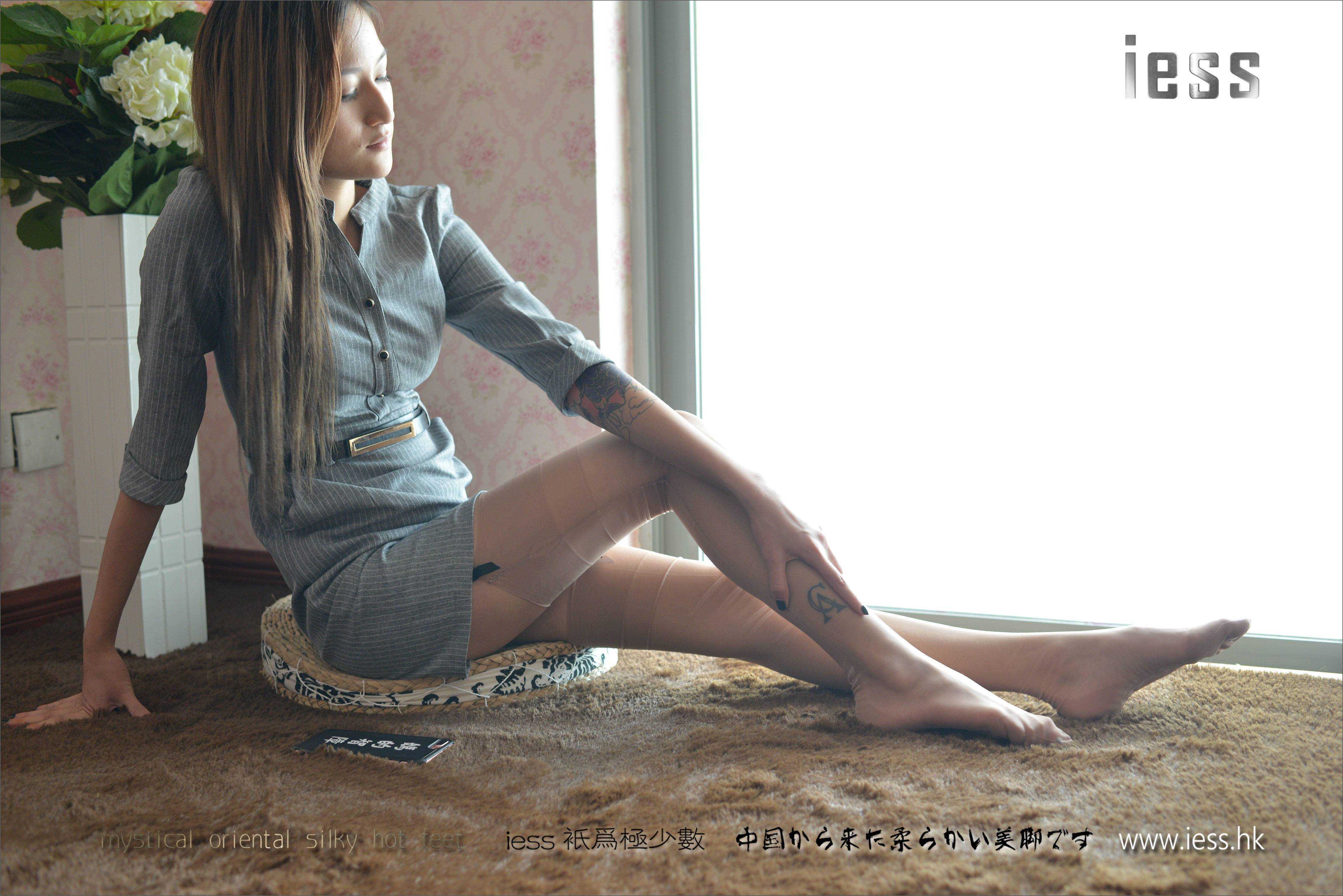 China Beauty Legs and feet 211