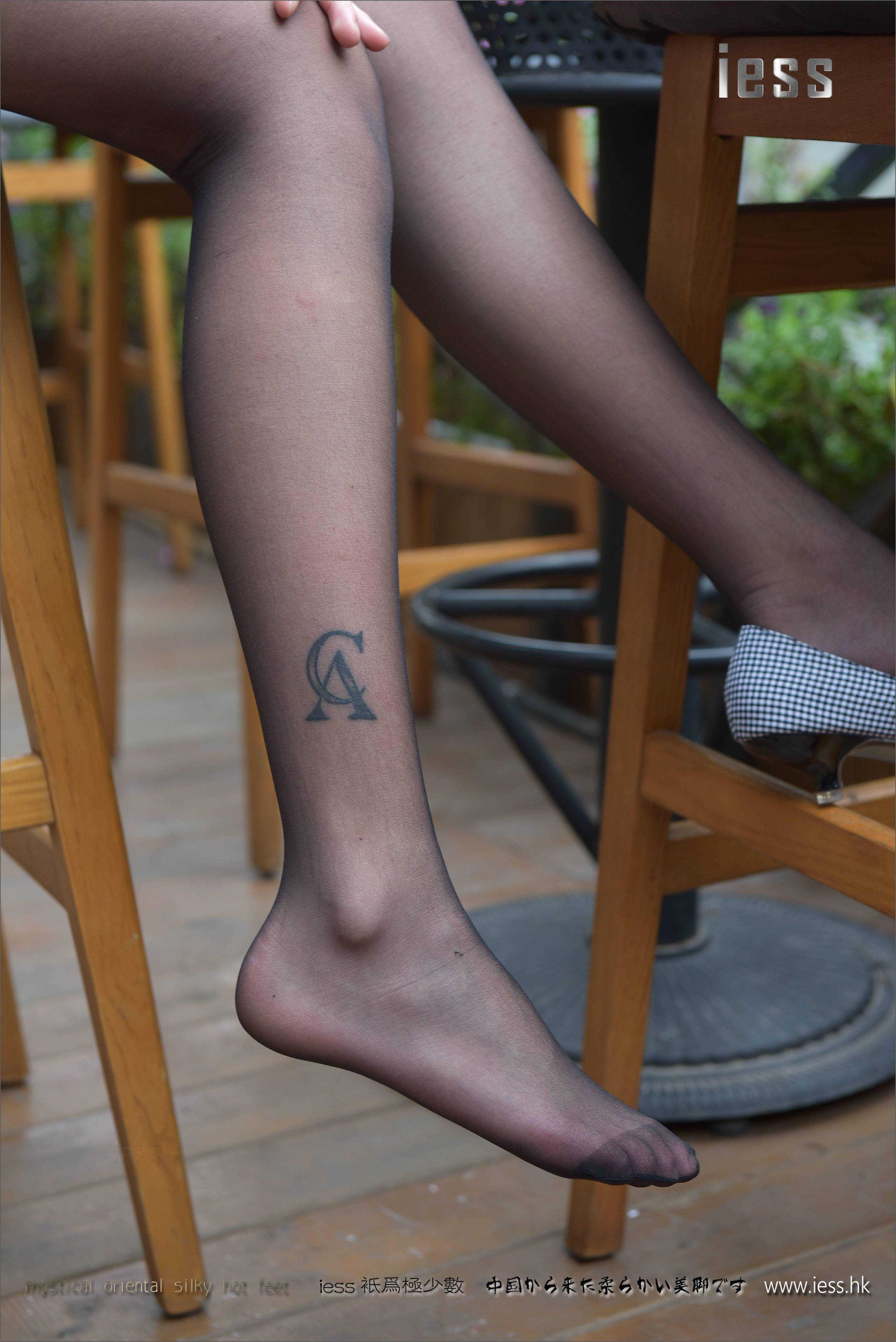 China Beauty Legs and feet 214