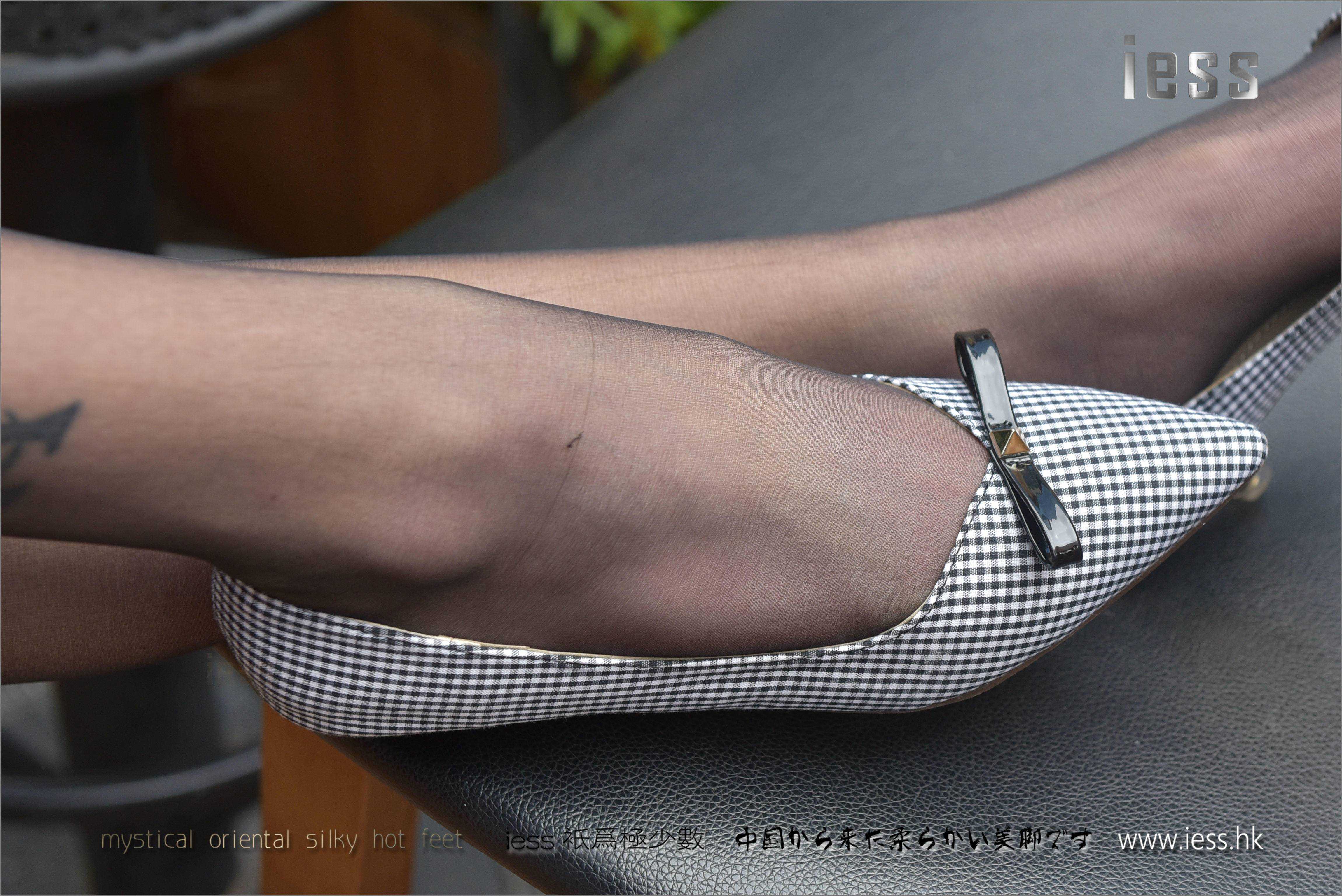 China Beauty Legs and feet 214