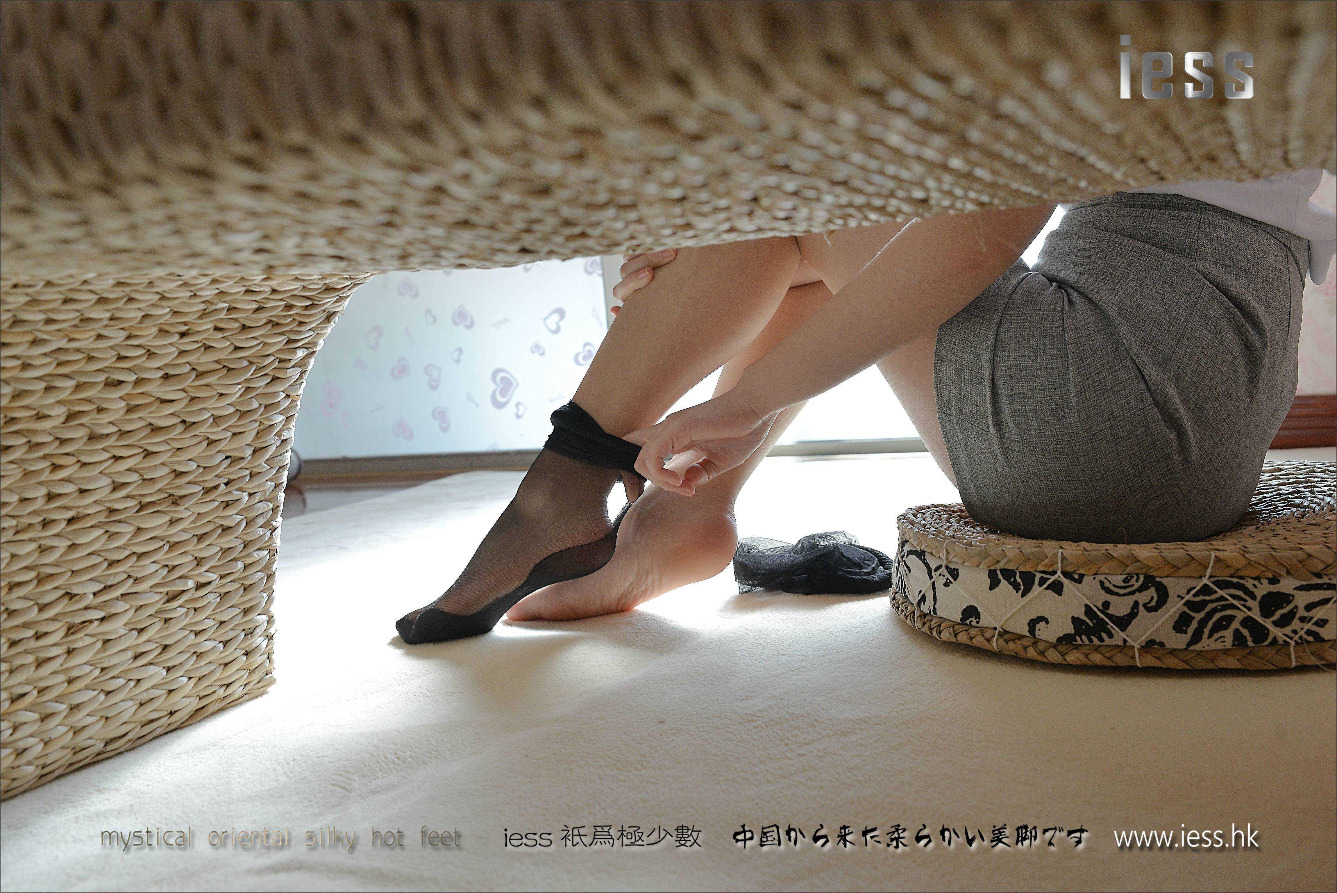 China Beauty Legs and feet 215