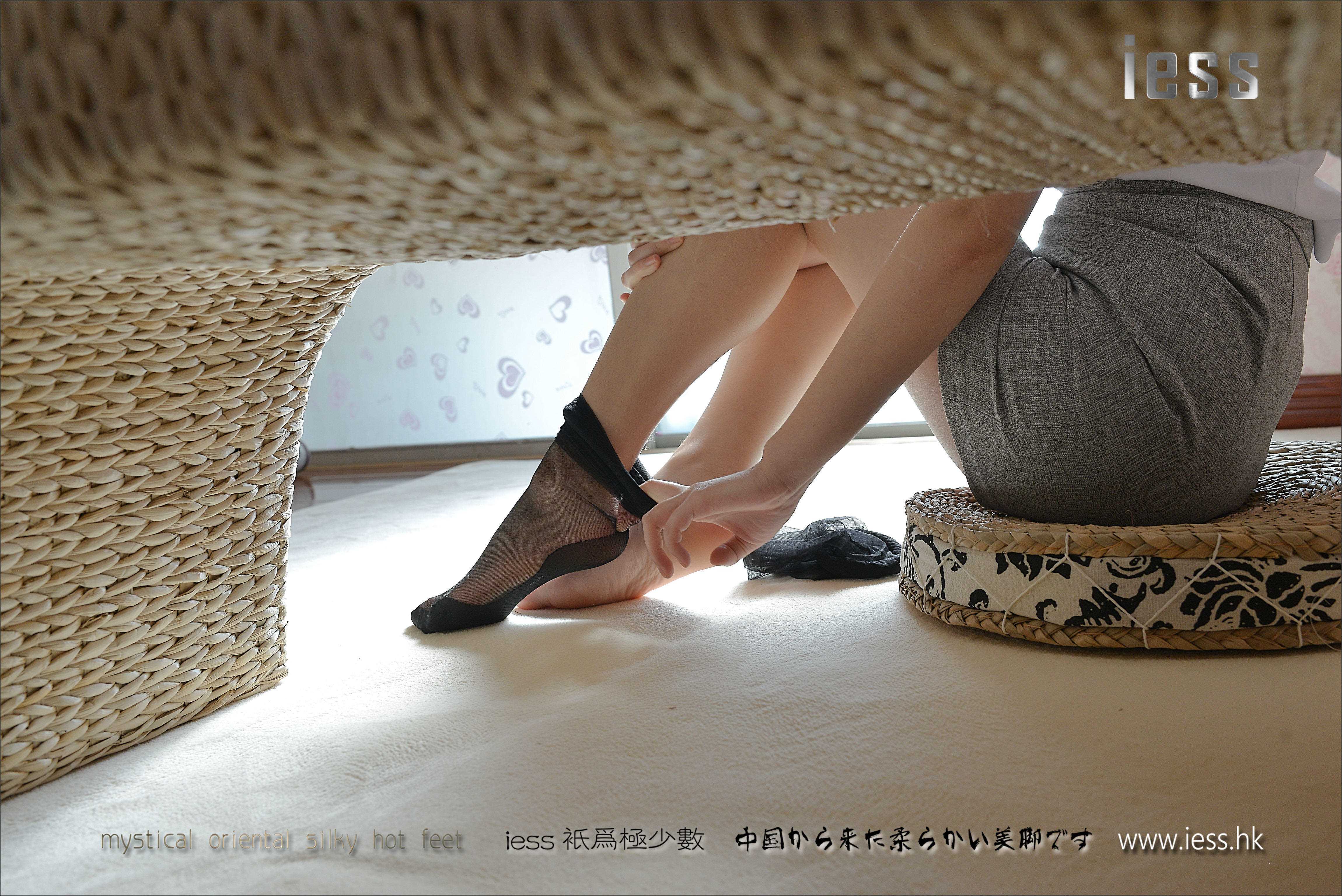 China Beauty Legs and feet 215