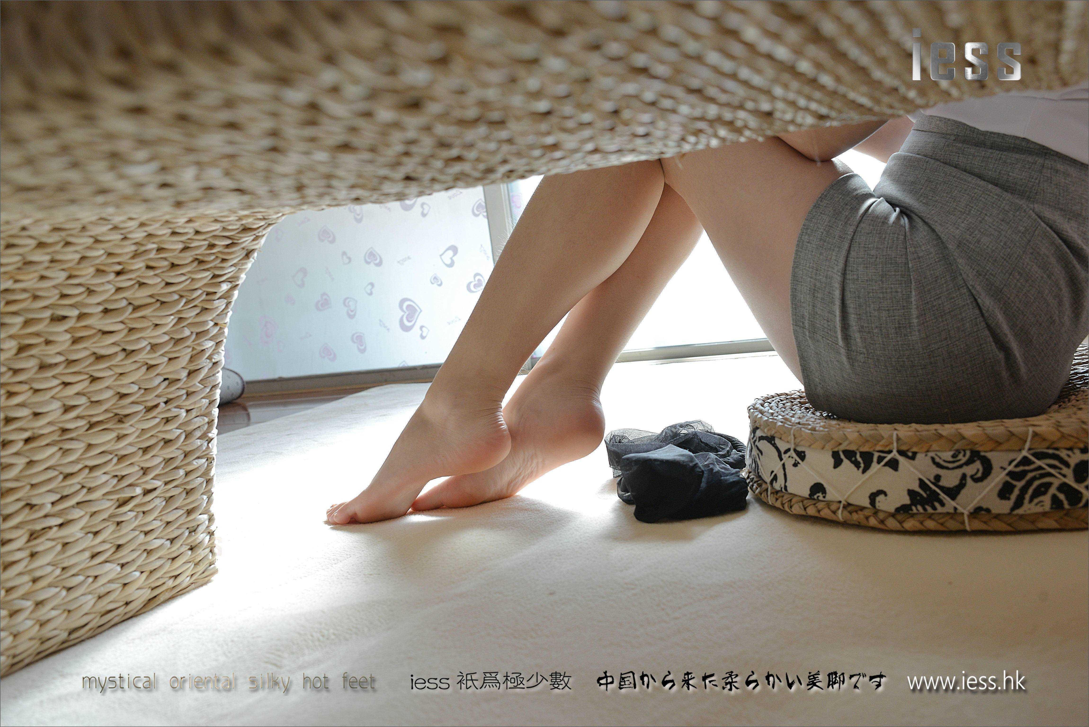 China Beauty Legs and feet 215