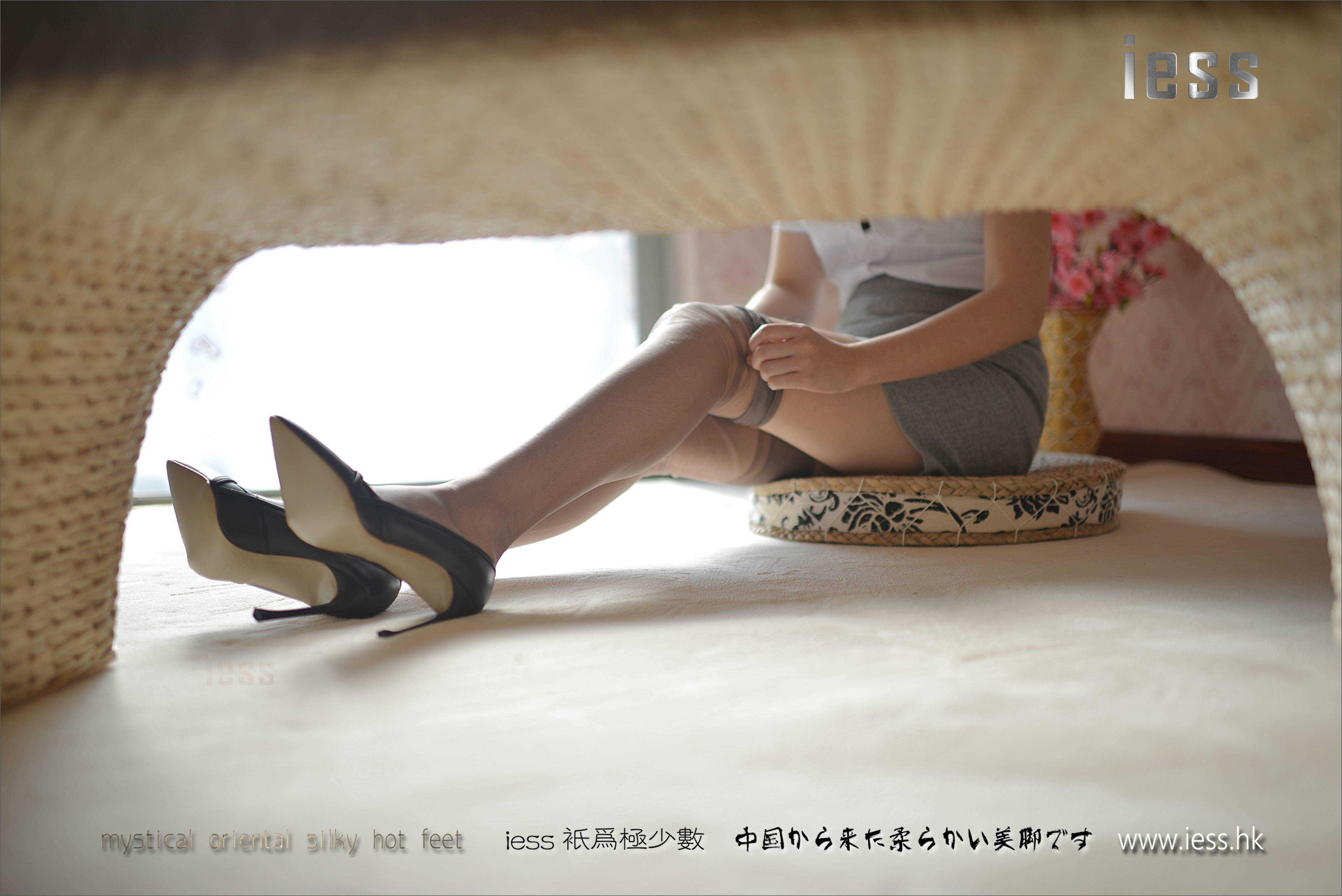 China Beauty Legs and feet 215