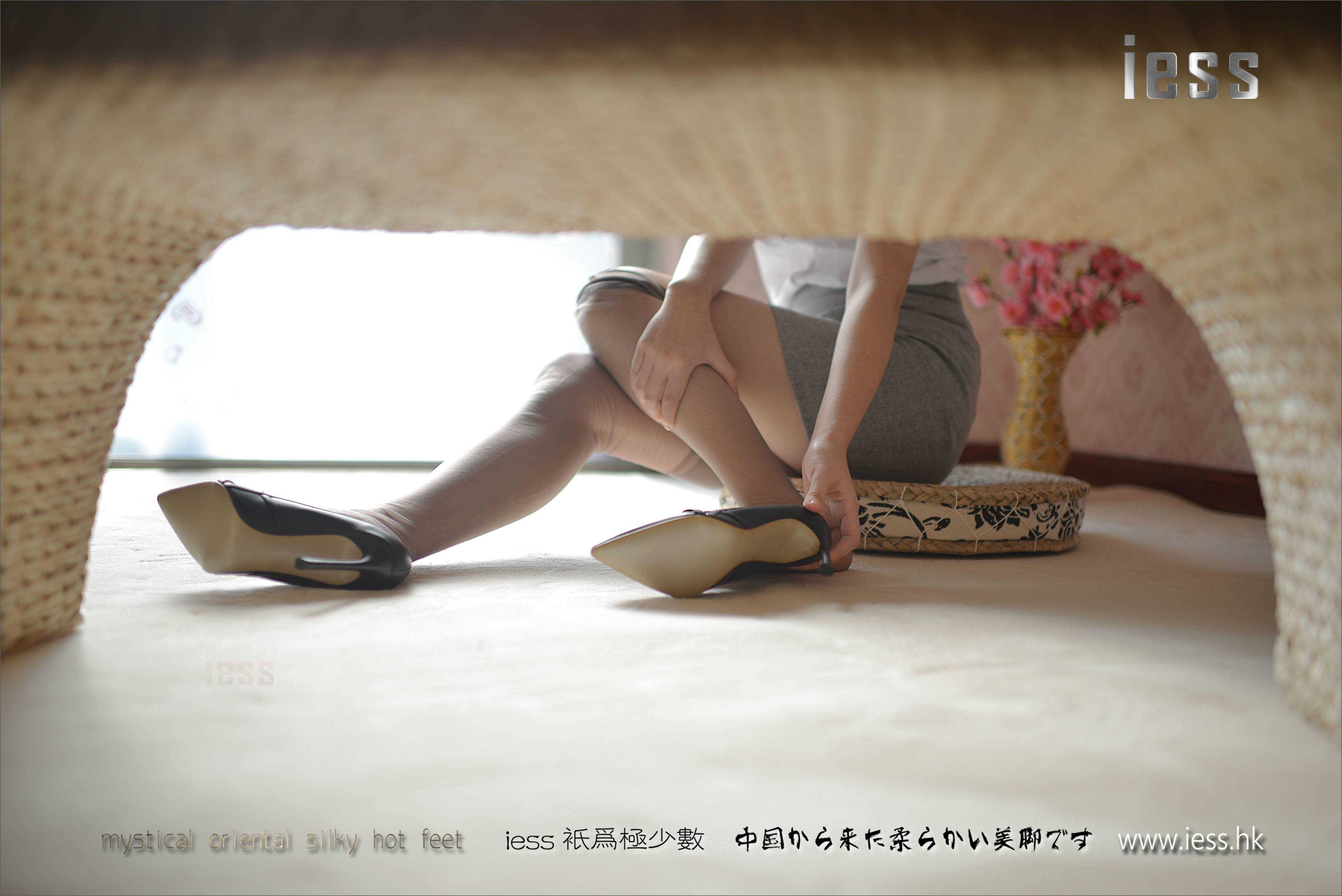 China Beauty Legs and feet 215