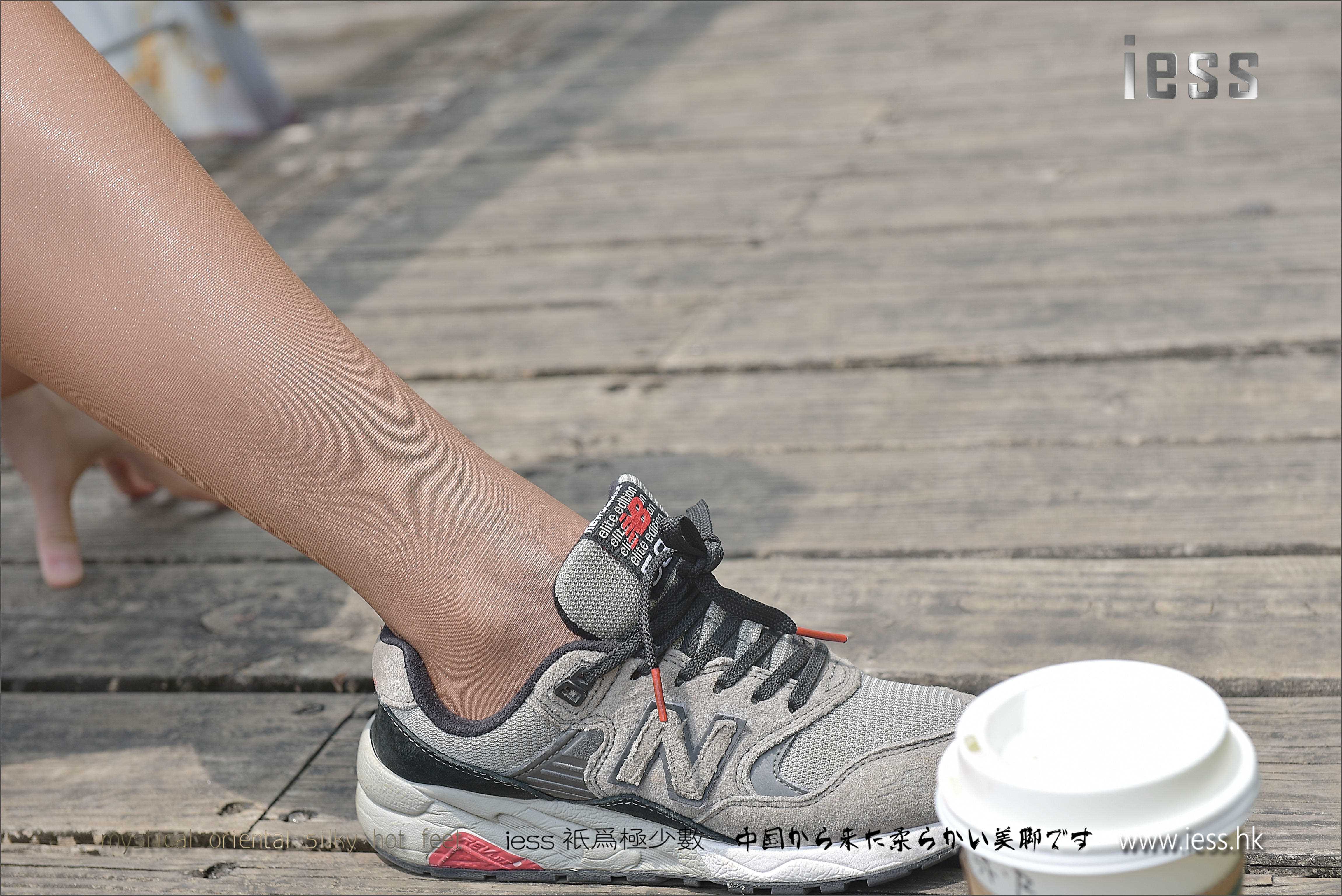 China Beauty Legs and feet 216