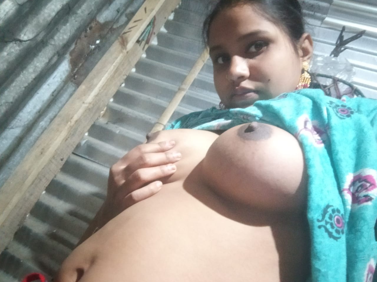 Sexy women nude front of camera