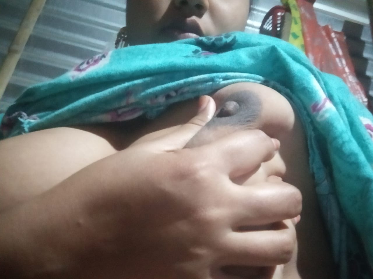 Sexy women nude front of camera