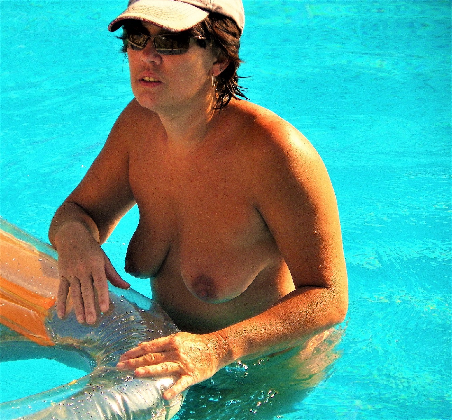 Mature Whore, Angela