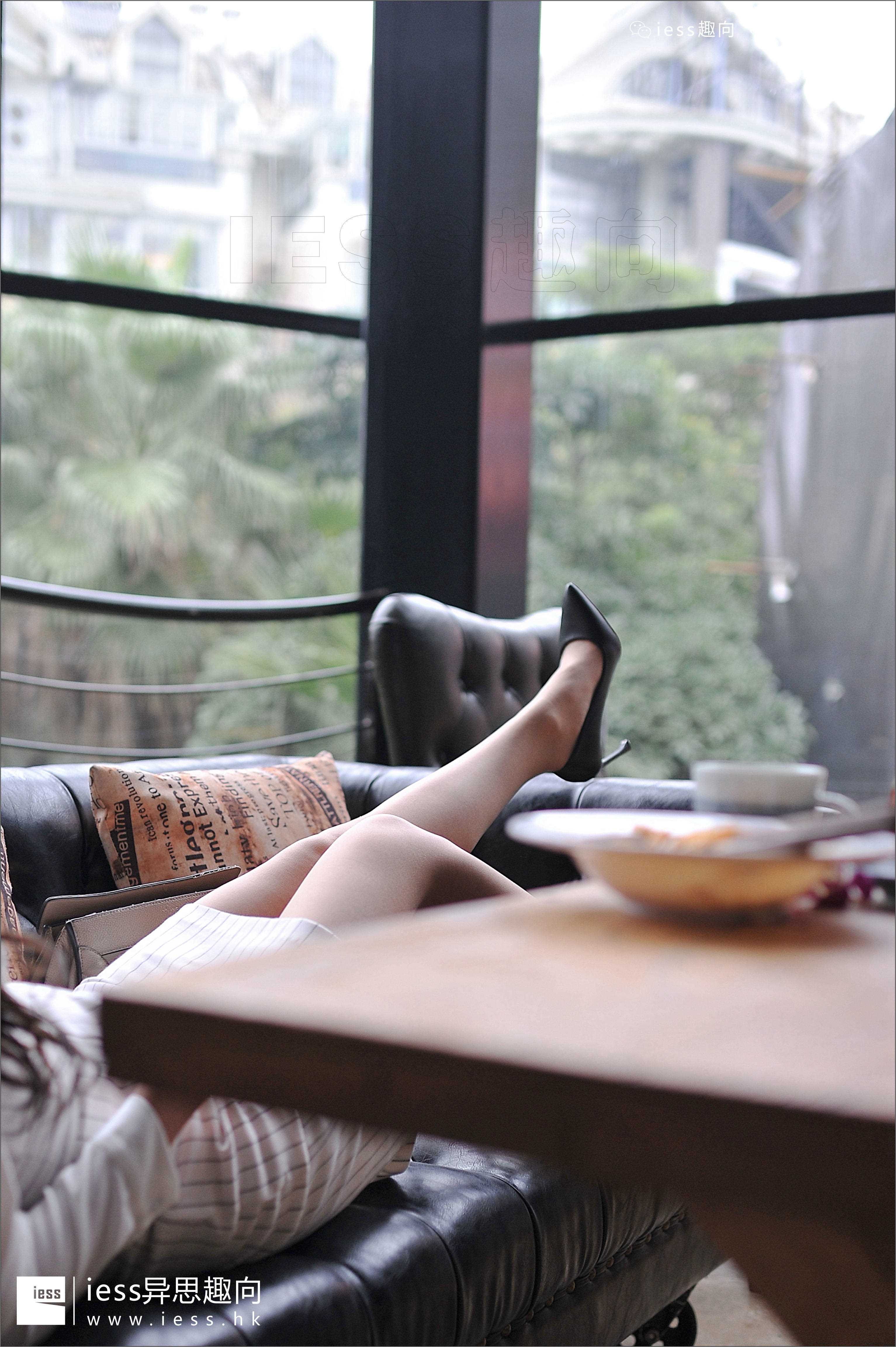 China Beauty Legs and feet 222