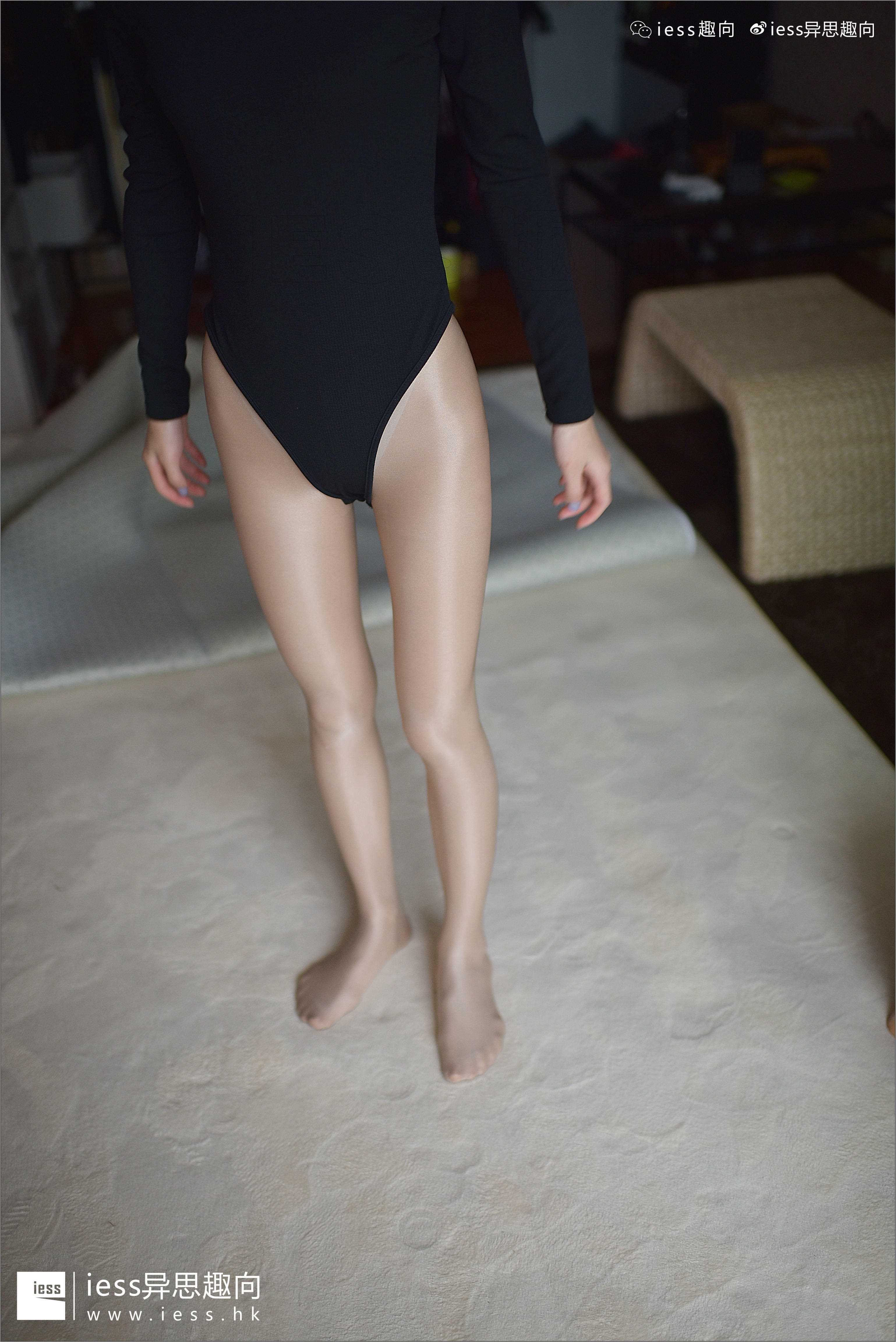 China Beauty Legs and feet 223