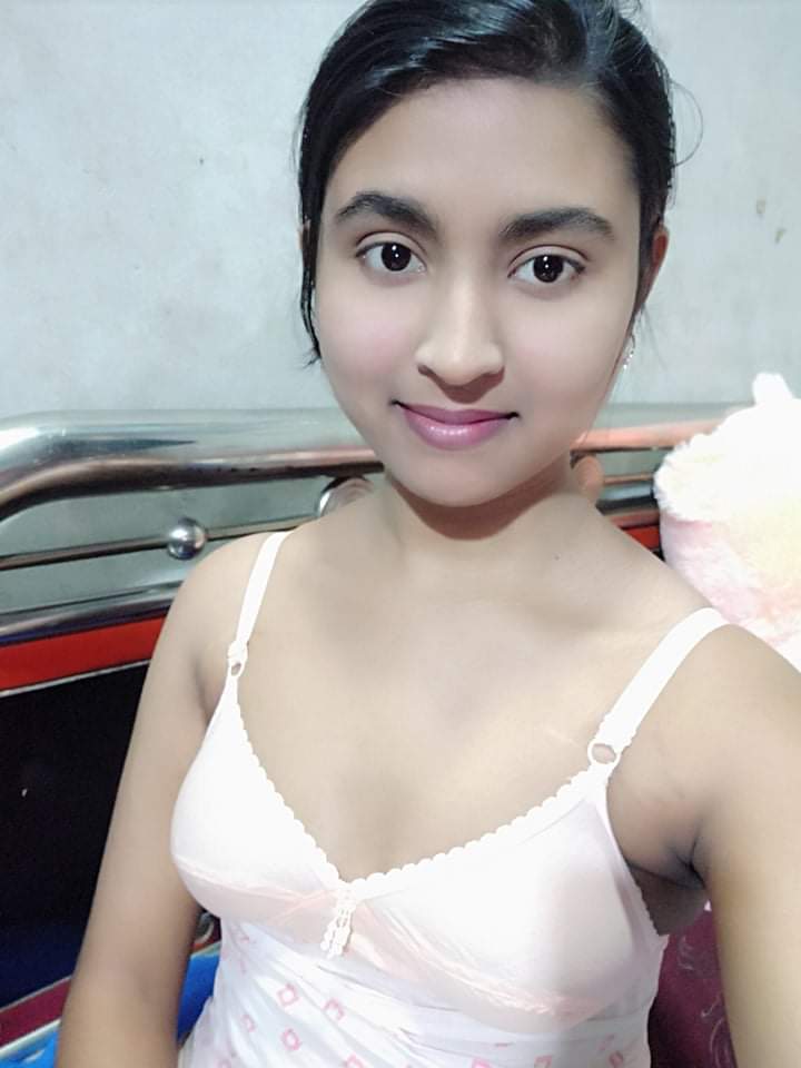 Sexy figure callage girl