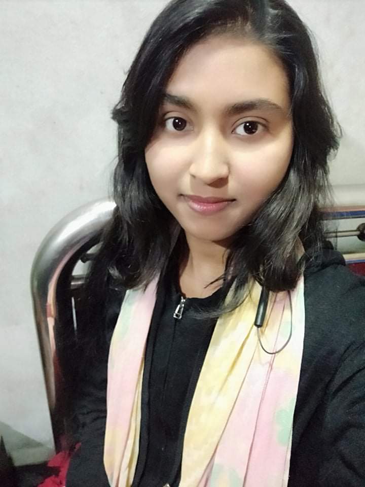 Sexy figure callage girl