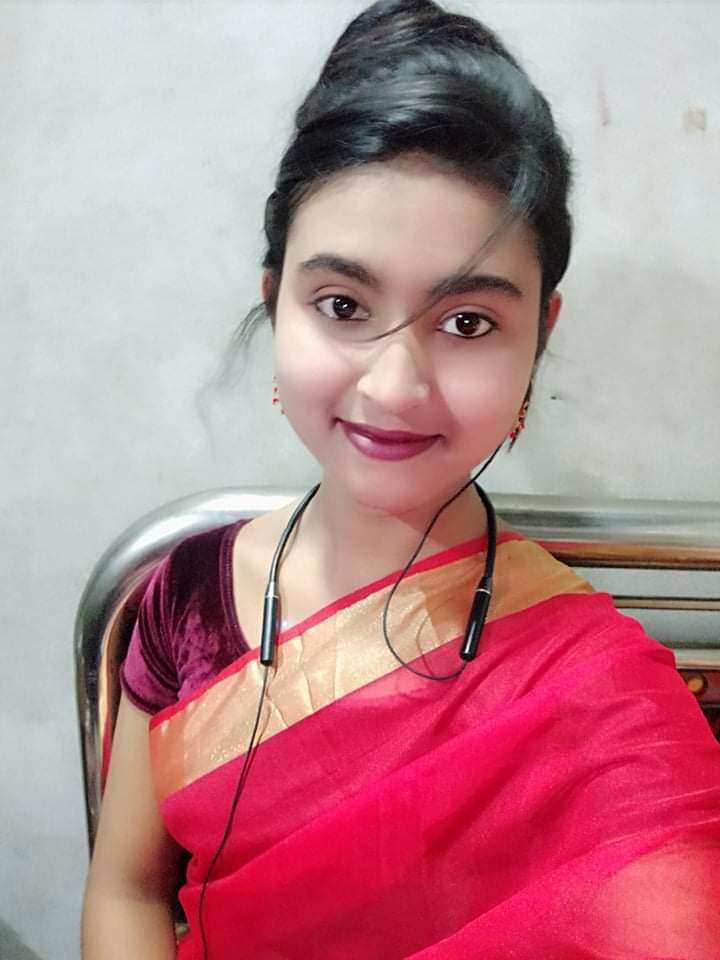 Sexy figure callage girl