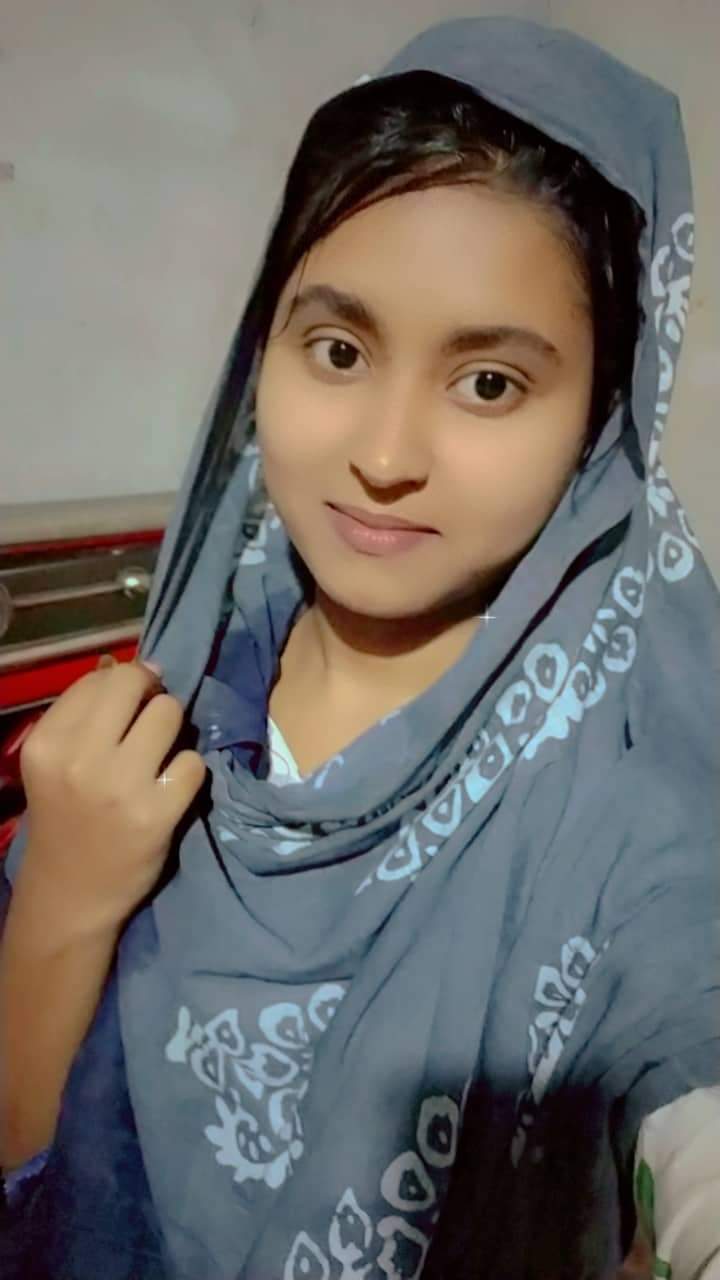 Sexy figure callage girl