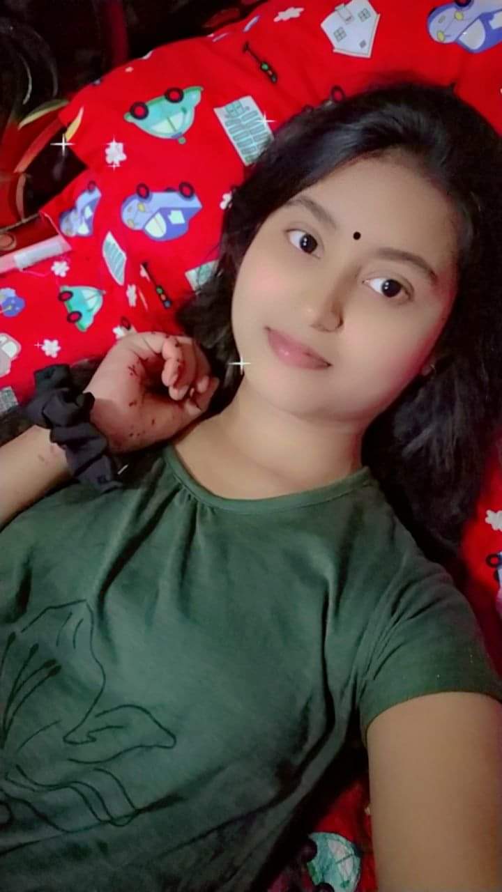 Sexy figure callage girl