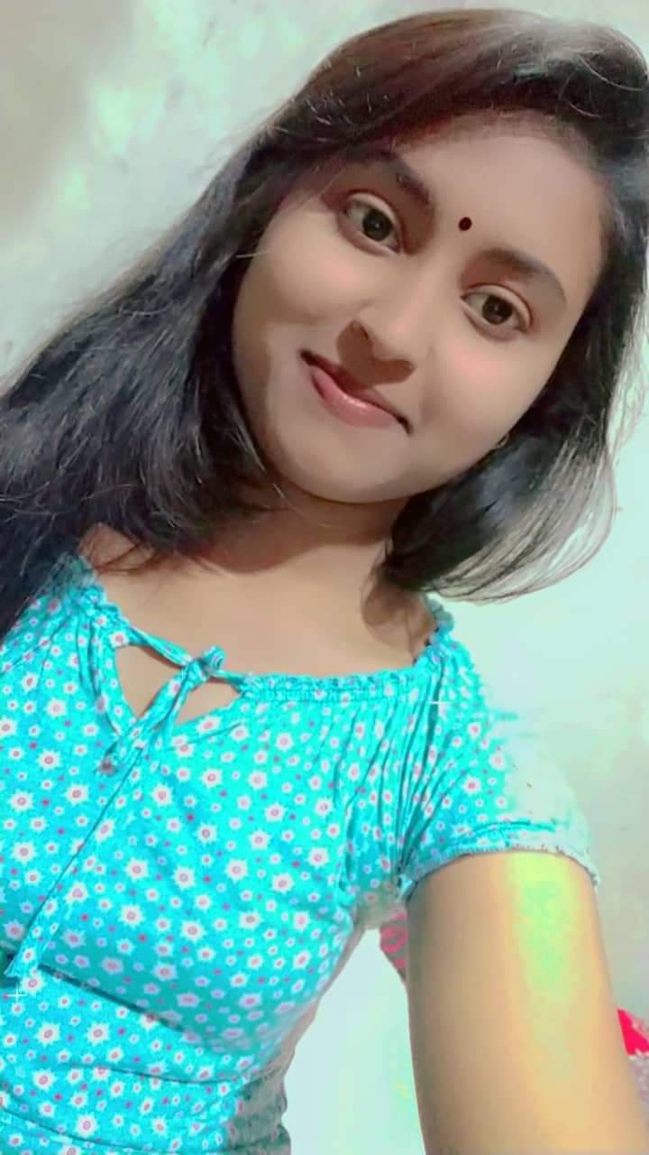 Sexy figure callage girl