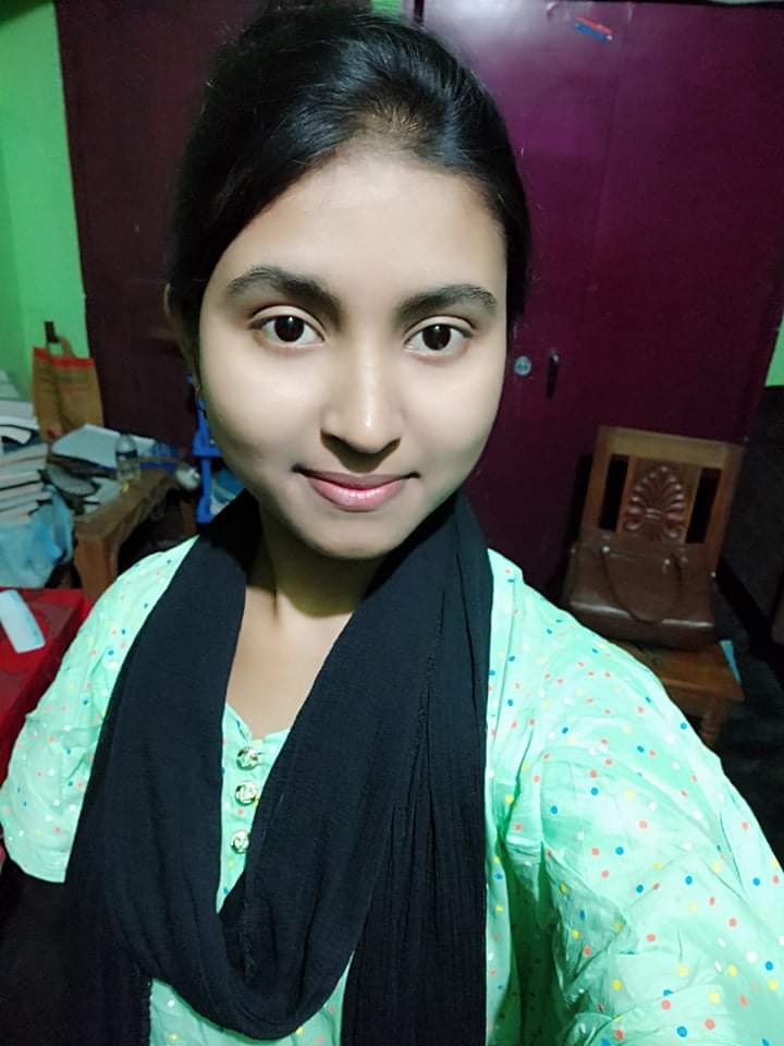 Sexy figure callage girl