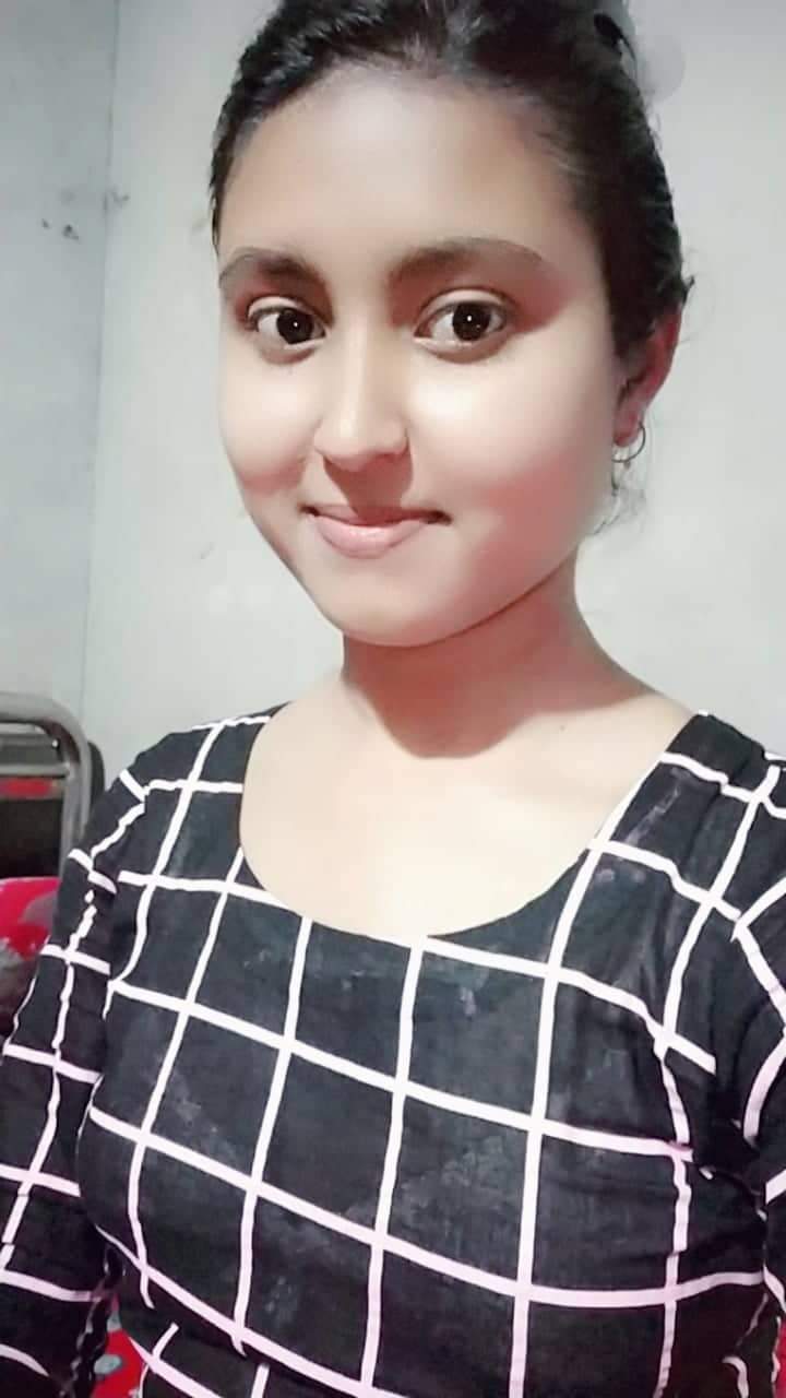 Sexy figure callage girl