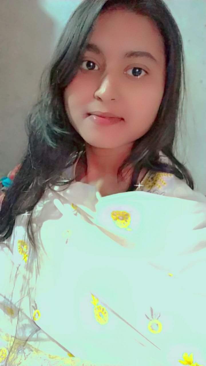 Sexy figure callage girl