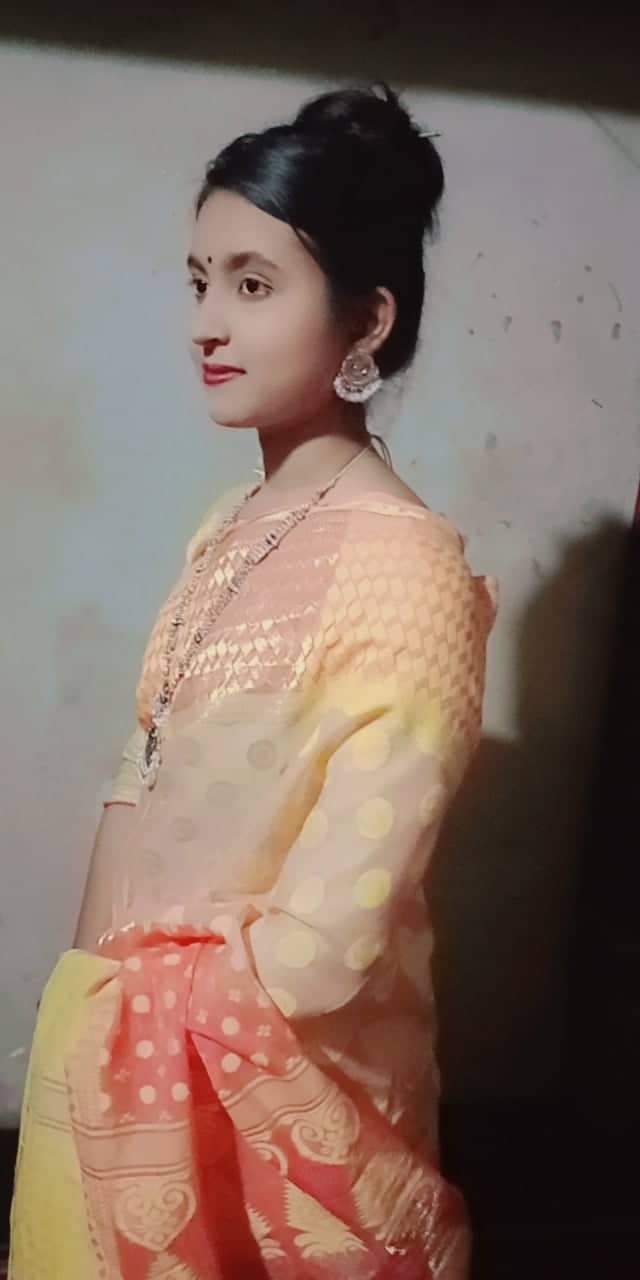 Sexy figure callage girl