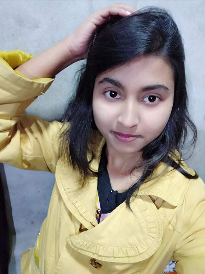 Sexy figure callage girl