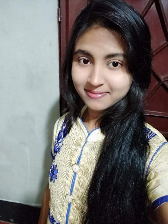 Sexy figure callage girl