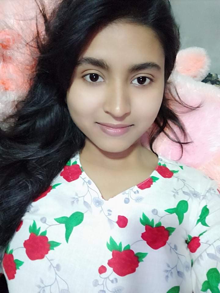 Sexy figure callage girl