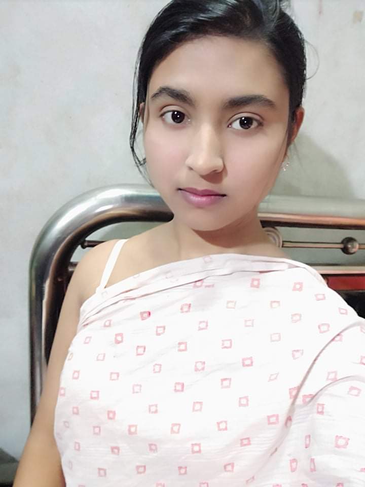 Sexy figure callage girl