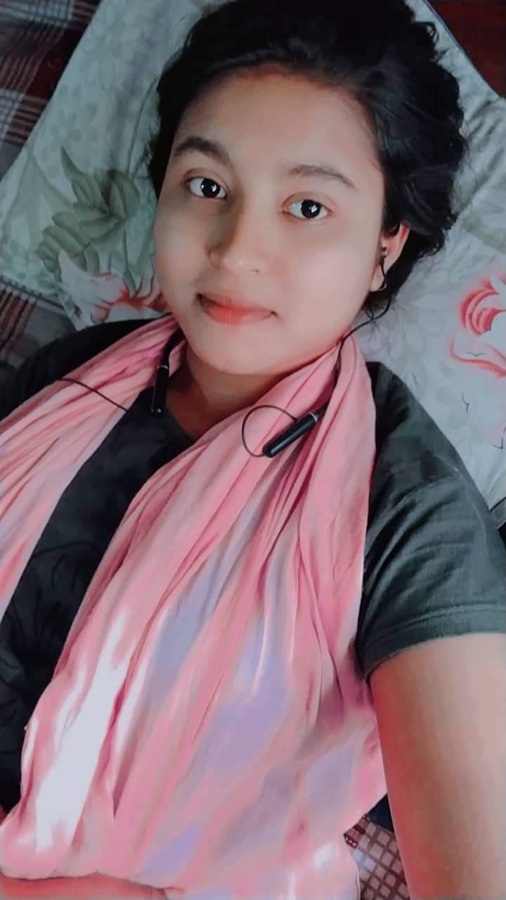 Sexy figure callage girl