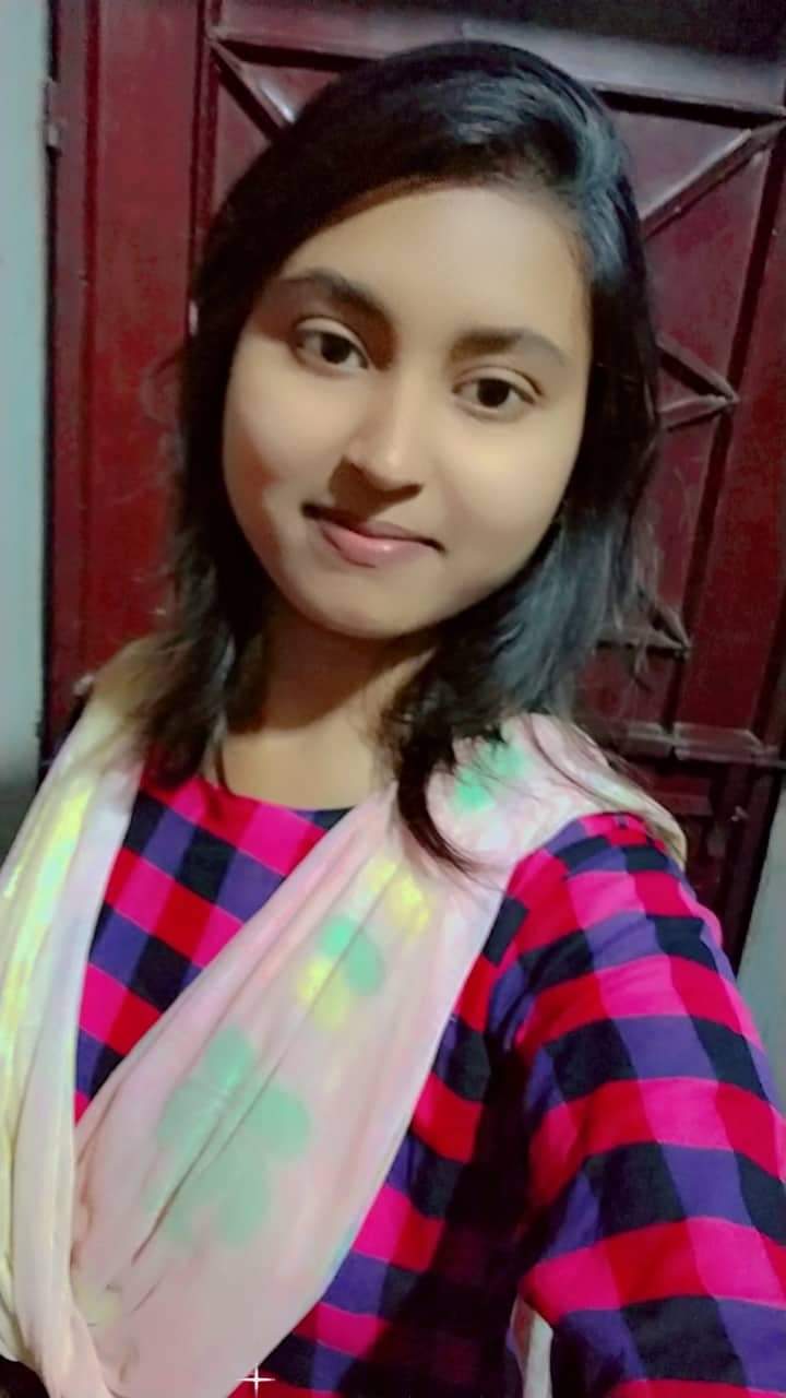 Sexy figure callage girl