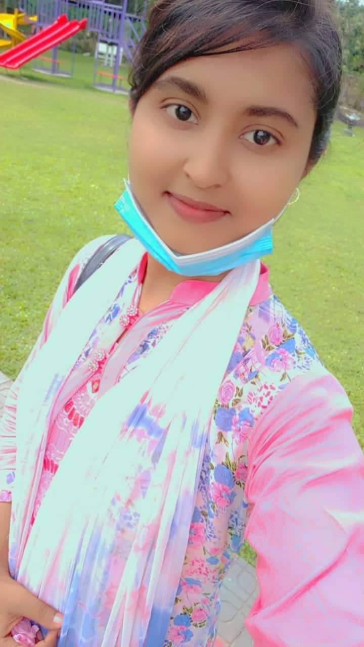 Sexy figure callage girl